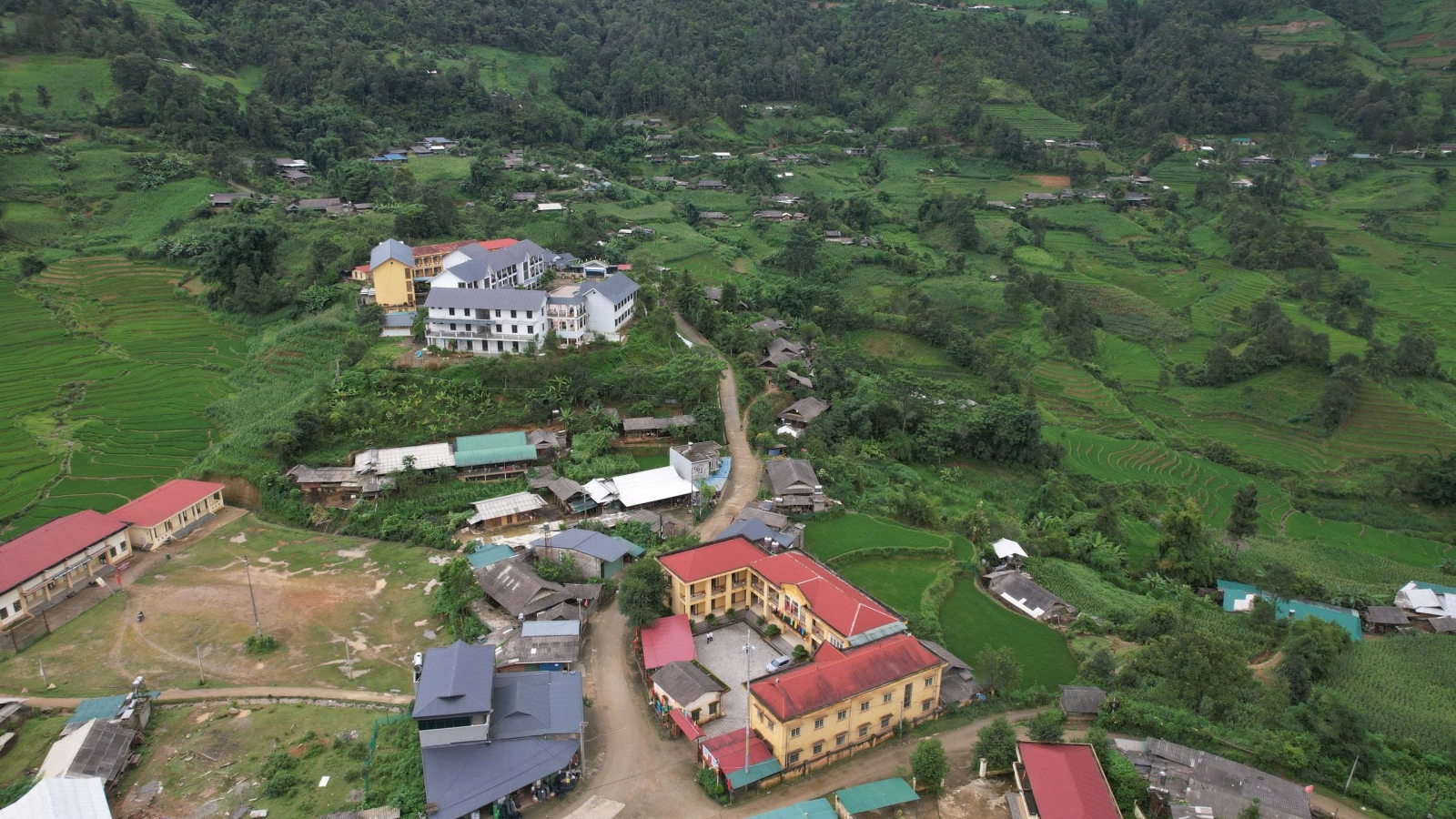 Thôn mới, trọng trách mới