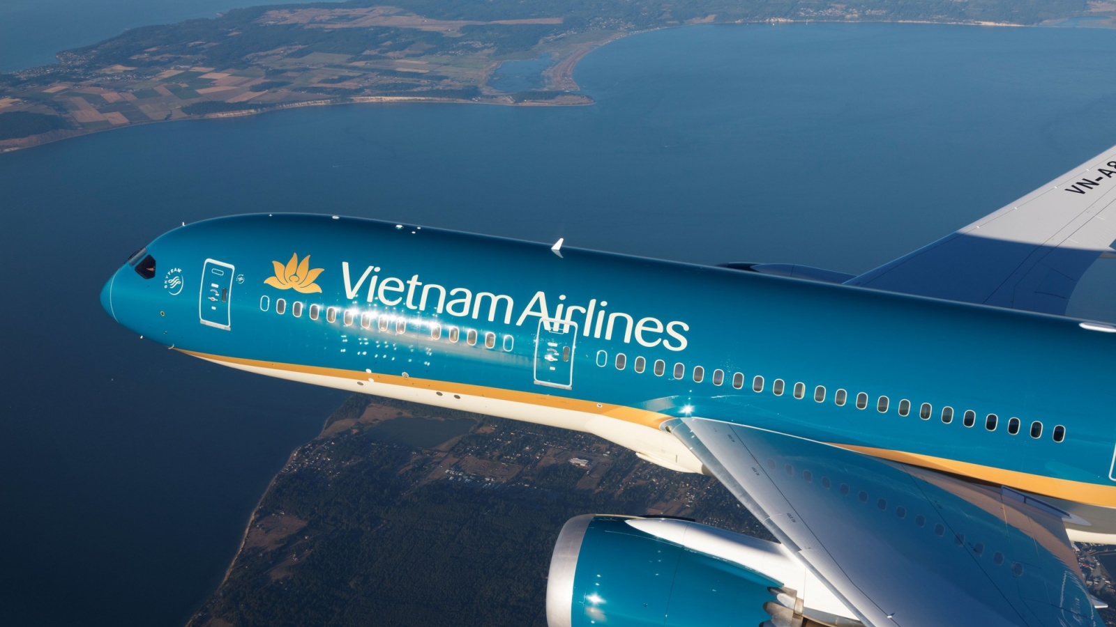Airlines add international flights, giving summer travellers more flexible options