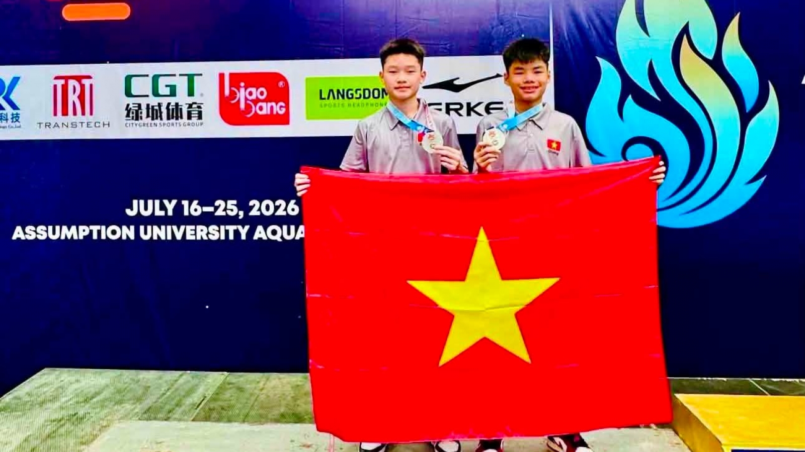 Silver for Vietnamese divers at Asian Age Group Championships in Thailand