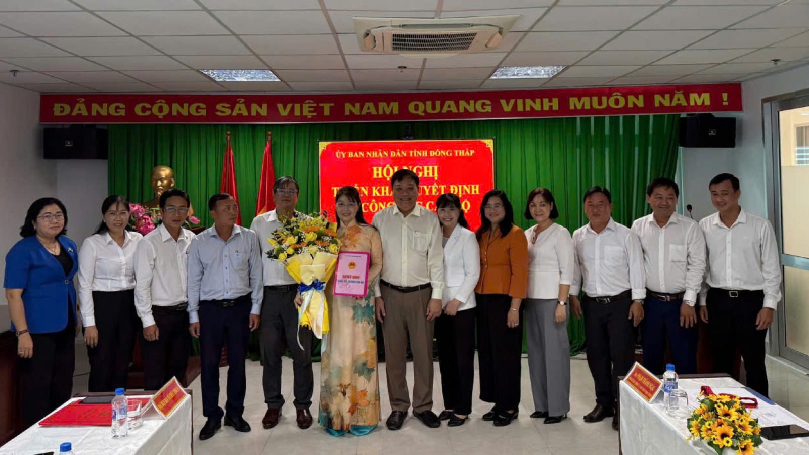 Đồng Tháp bổ nhiệm nhiều cán bộ giữ chức giám đốc sở