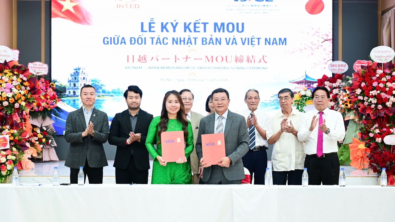 Tăng cường phối hợp phát triển học liệu phục vụ cộng đồng người Việt tại Nhật Bản