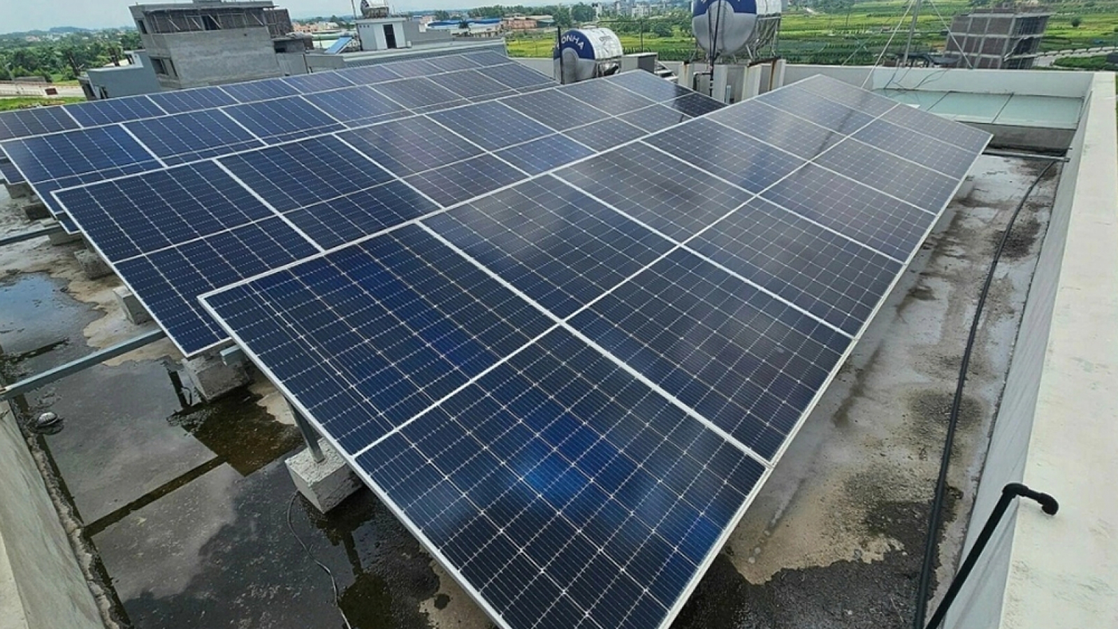 Một việc nhiều gia đình bỏ quên có thể khiến điện mặt trời giảm tới 40% hiệu suất