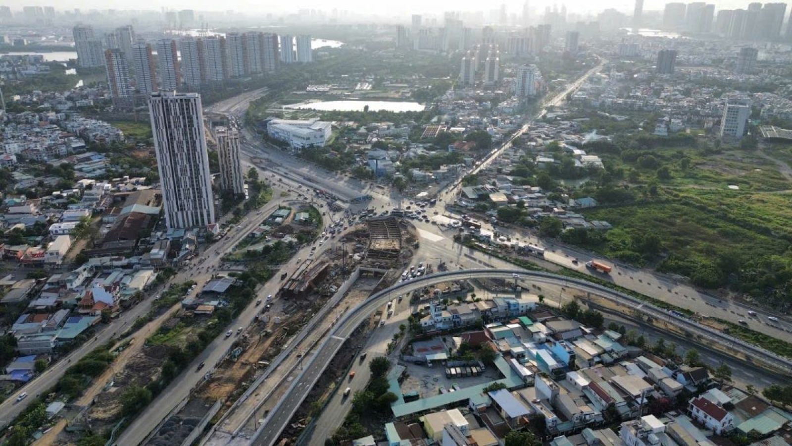 TP.HCM tăng tốc giải ngân đầu tư công, hướng tới mục tiêu tăng trưởng 2 con số