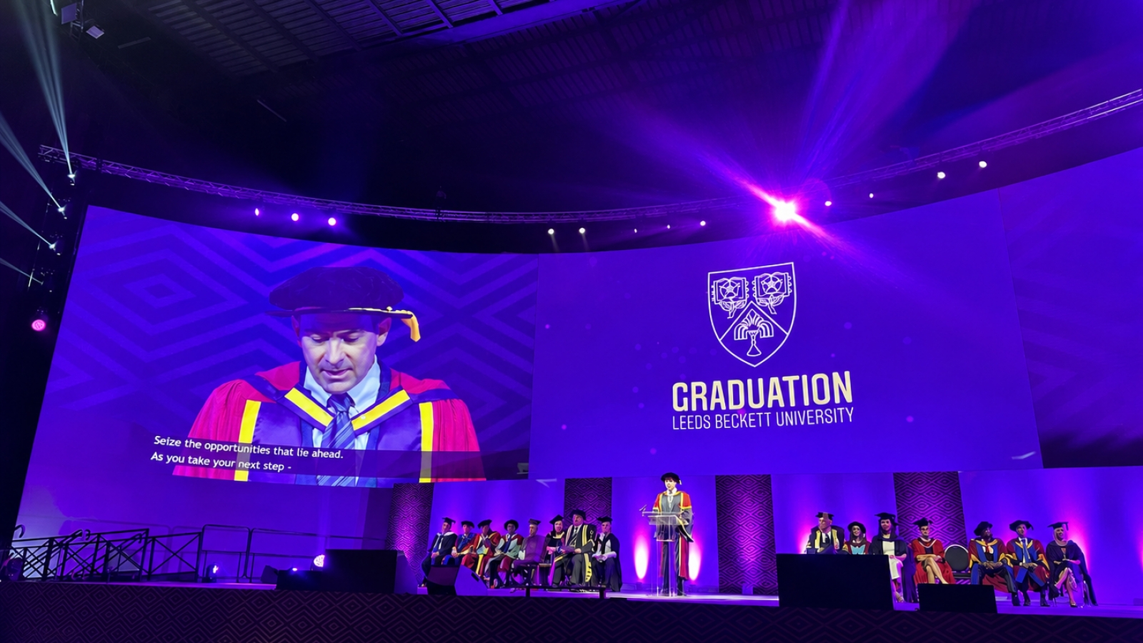 Leeds Beckett MBA: MBA chuẩn Anh Quốc, học tại Việt Nam, nhận bằng tại Anh