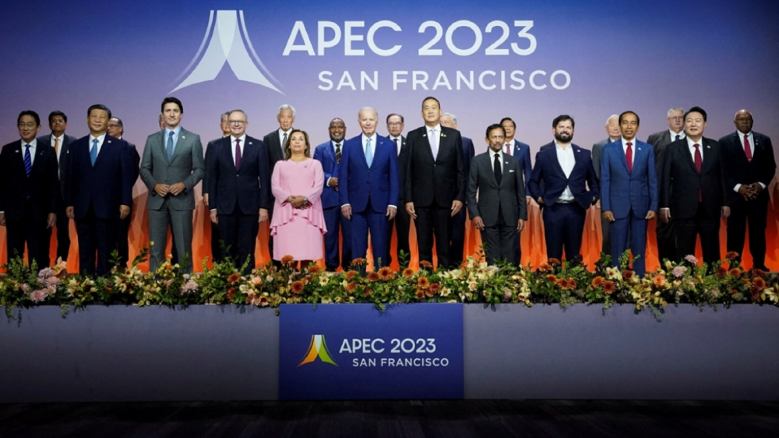 Nước chủ nhà APEC: Từ quảng bá hình ảnh đến định hình nghị sự