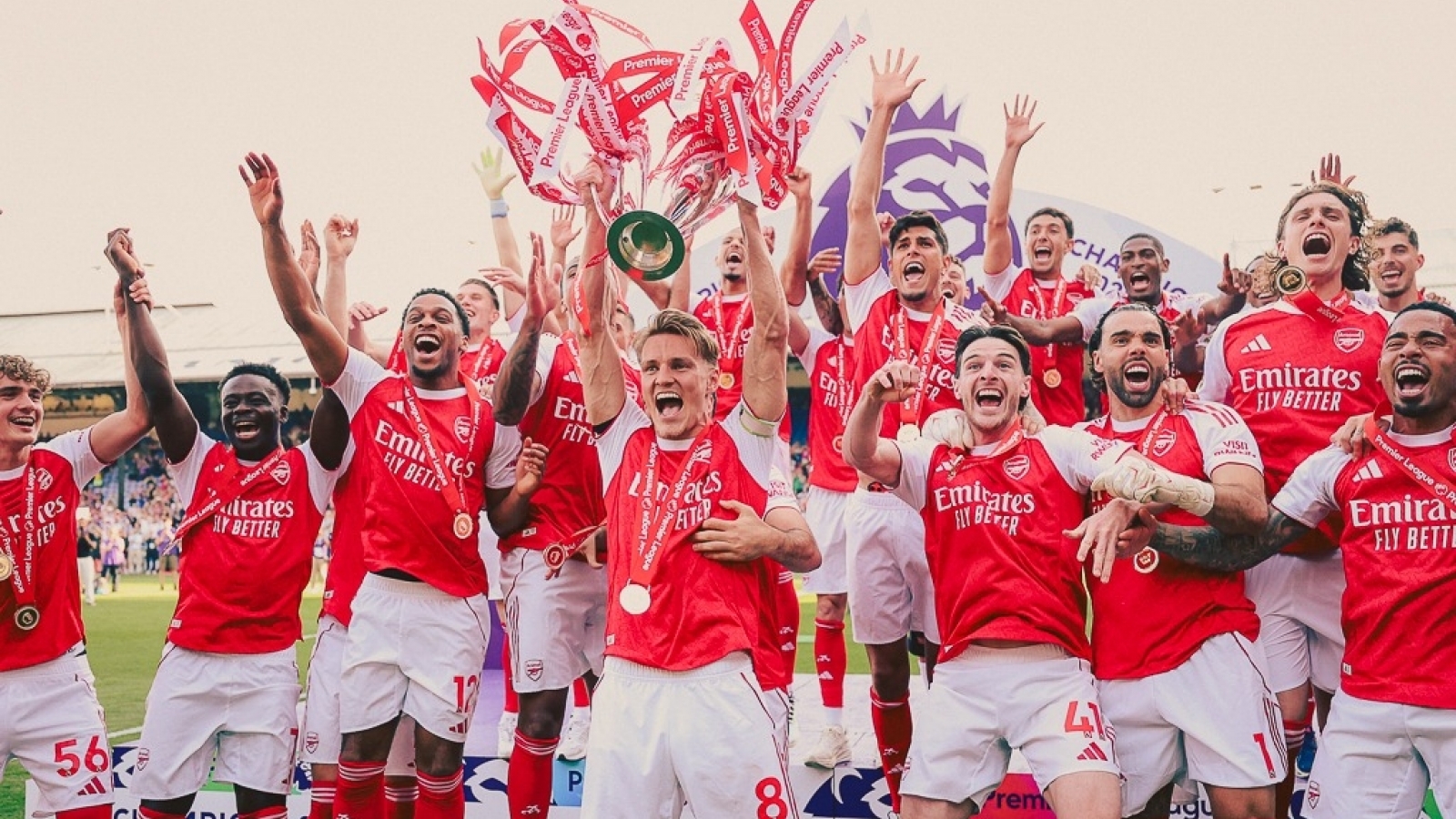 Arsenal trước mùa giải Ngoại hạng Anh 2026/2027: Vị thế ĐKVĐ