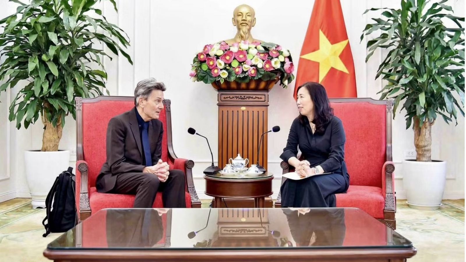 Vietnam ready to facilitate German expansion in investment, business