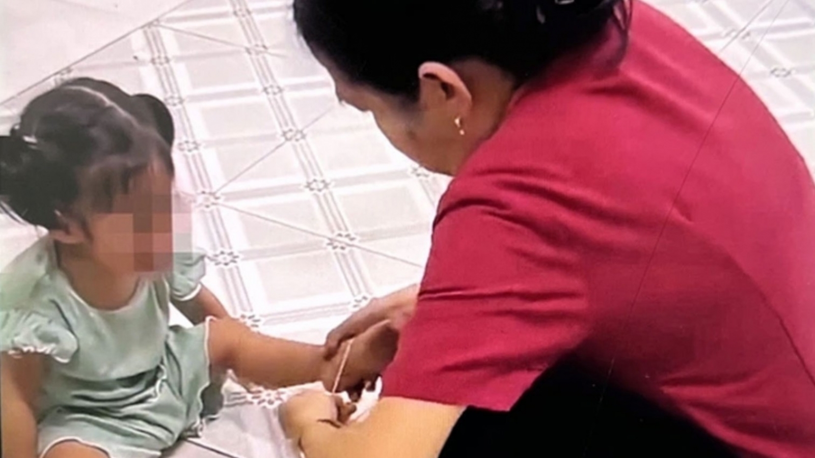 Nóng 24h ngày 8/8: Công an làm việc với bảo mẫu bạo hành trẻ ở TP.HCM