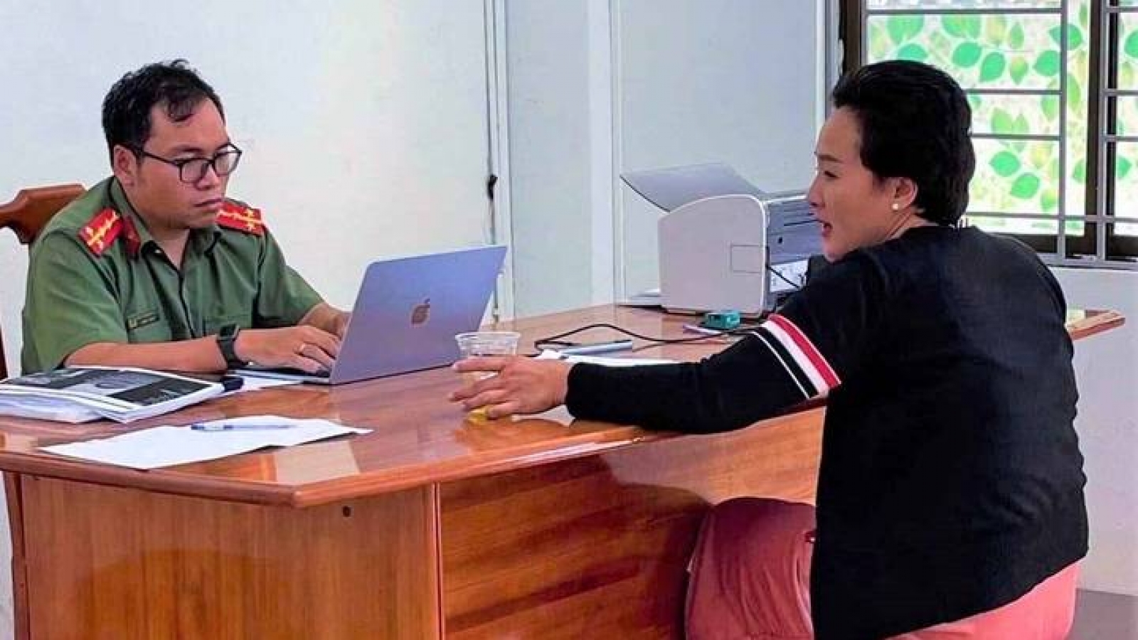 Bắt giam nữ TikToker Phượng Nguyễn