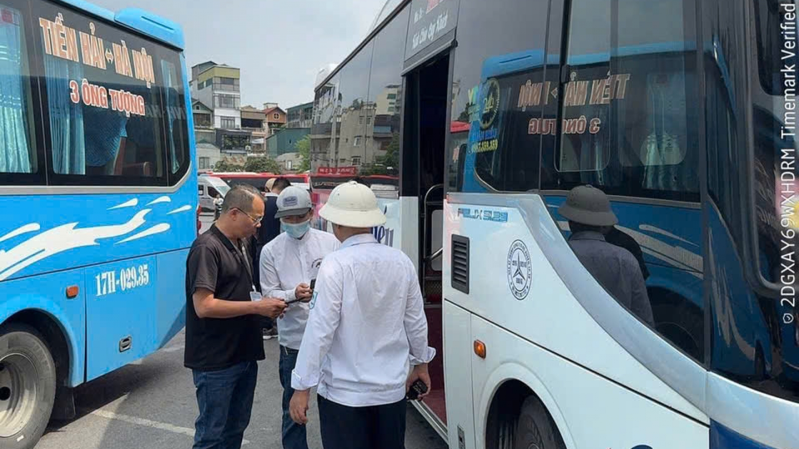 Ngày đầu nghỉ lễ 2/9: Bến xe Hà Nội vắng khách, Nội Bài vẫn thông thoáng
