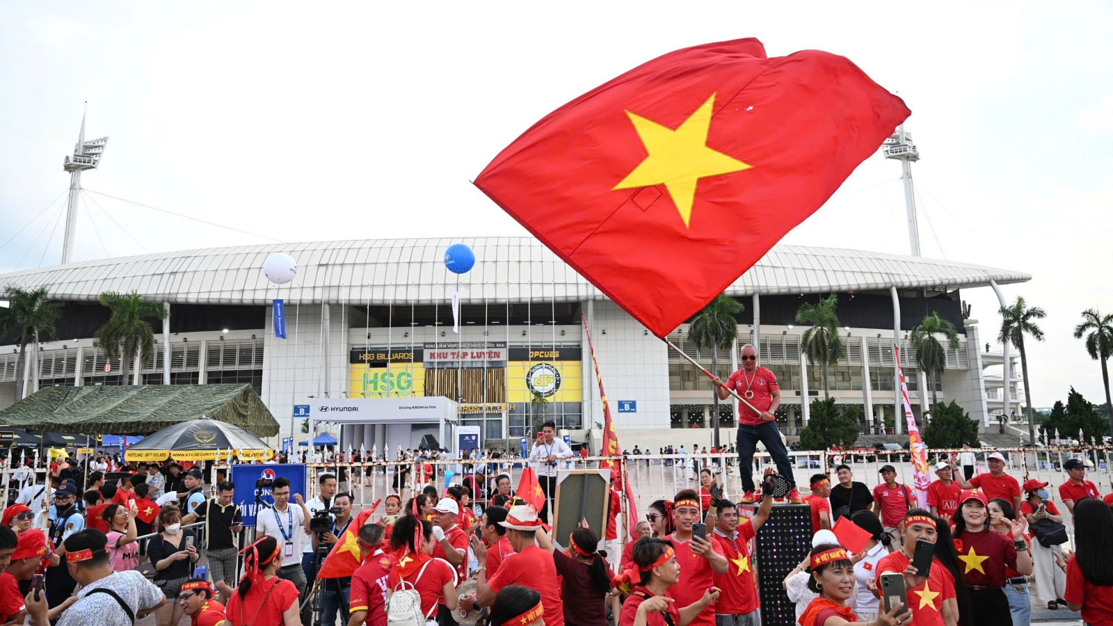 Trước bán kết ASEAN Cup 2026: Sức hút tăng dần, ĐT Việt Nam áp đảo?