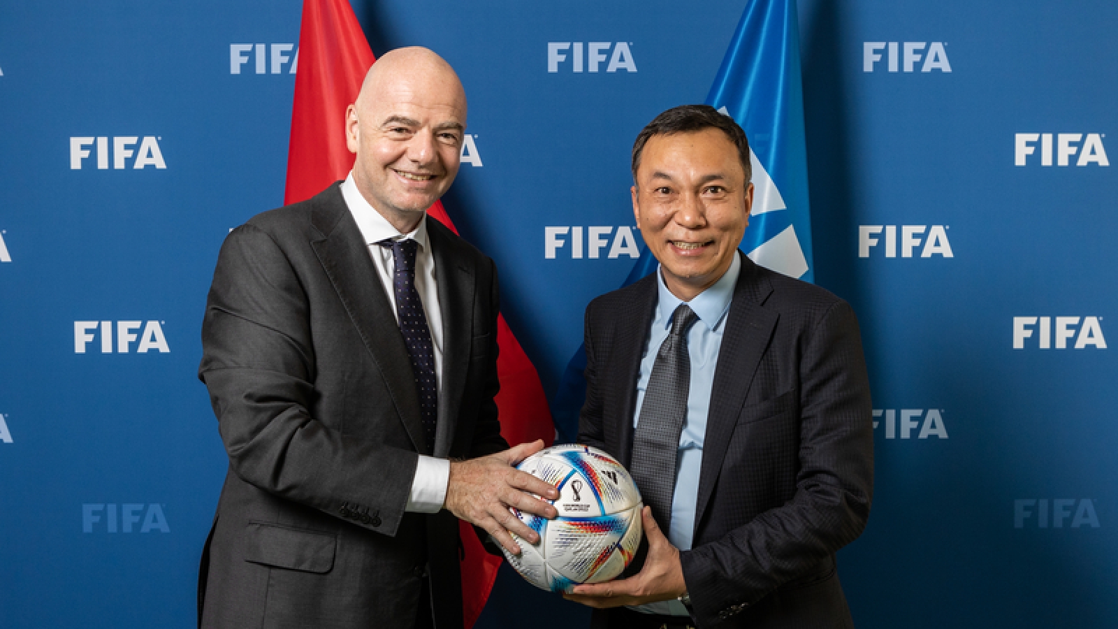 Chủ tịch FIFA dự khán chung kết ĐT Việt Nam vs ĐT Thái Lan tại Mỹ Đình