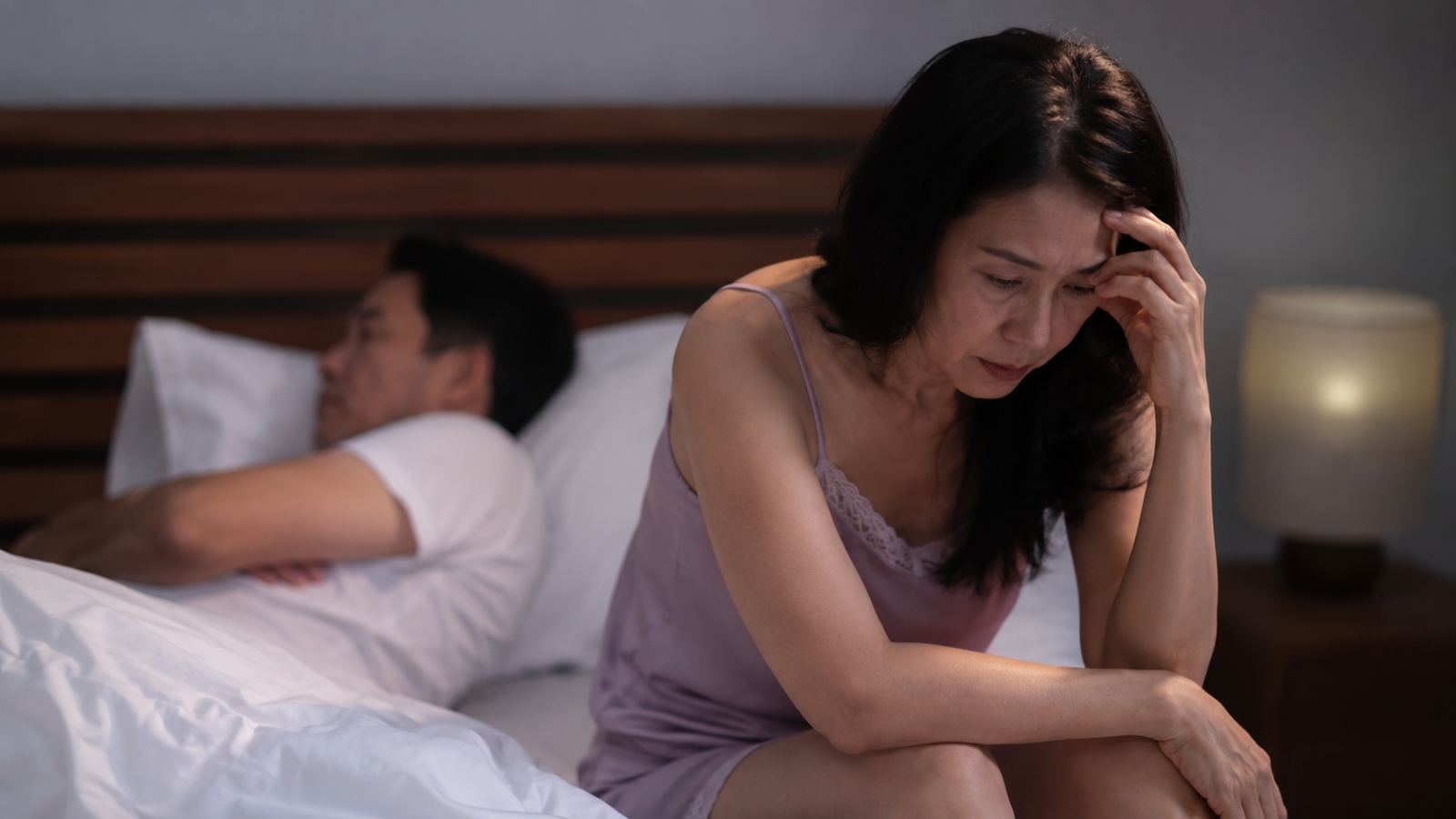 Sau khi cắt buồng trứng đời sống tình dục có bị ảnh hưởng?