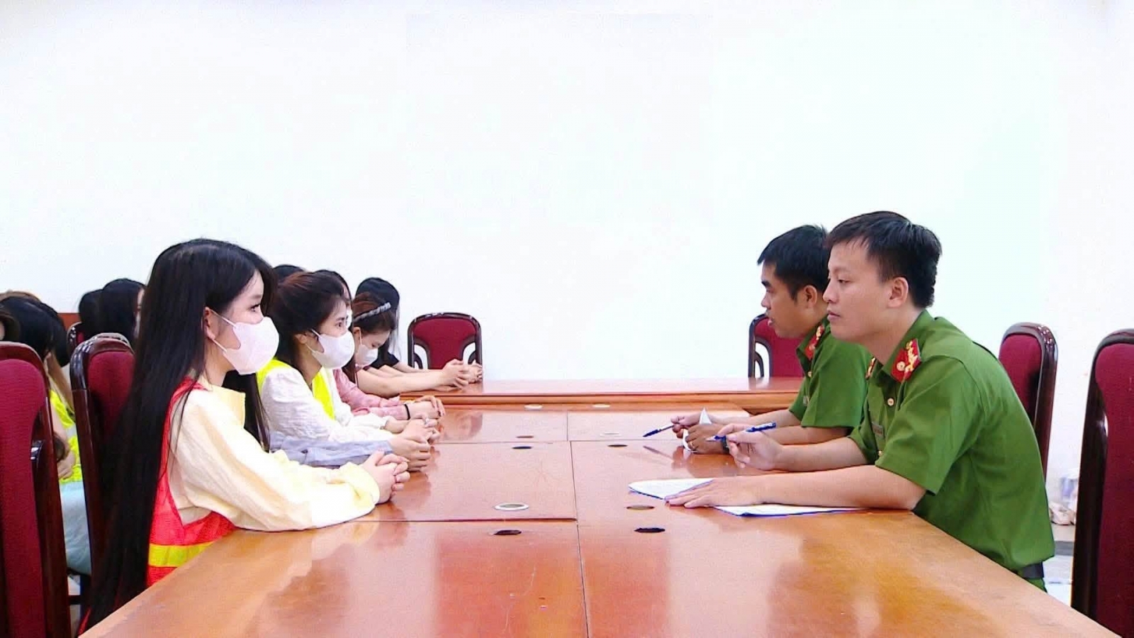 9X cầm đầu đường dây bơm ma túy vào Pod, thuốc lá điện tử quy mô 100 tỷ đồng