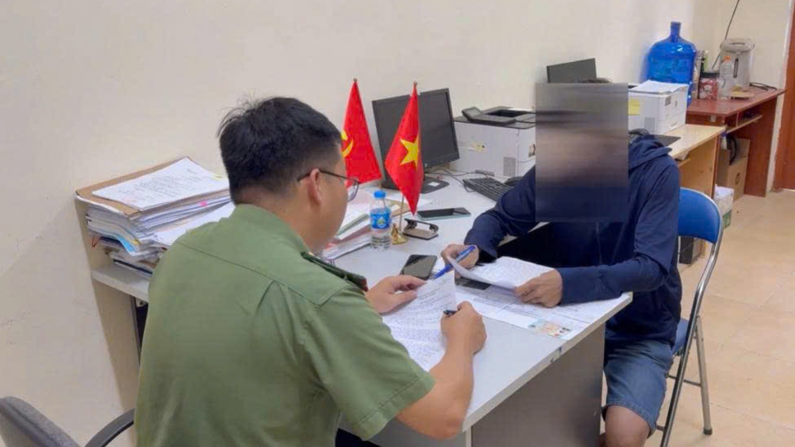 Công an Cao Bằng xử lý nghiêm hành vi tiếp tay lan truyền thông tin xấu độc