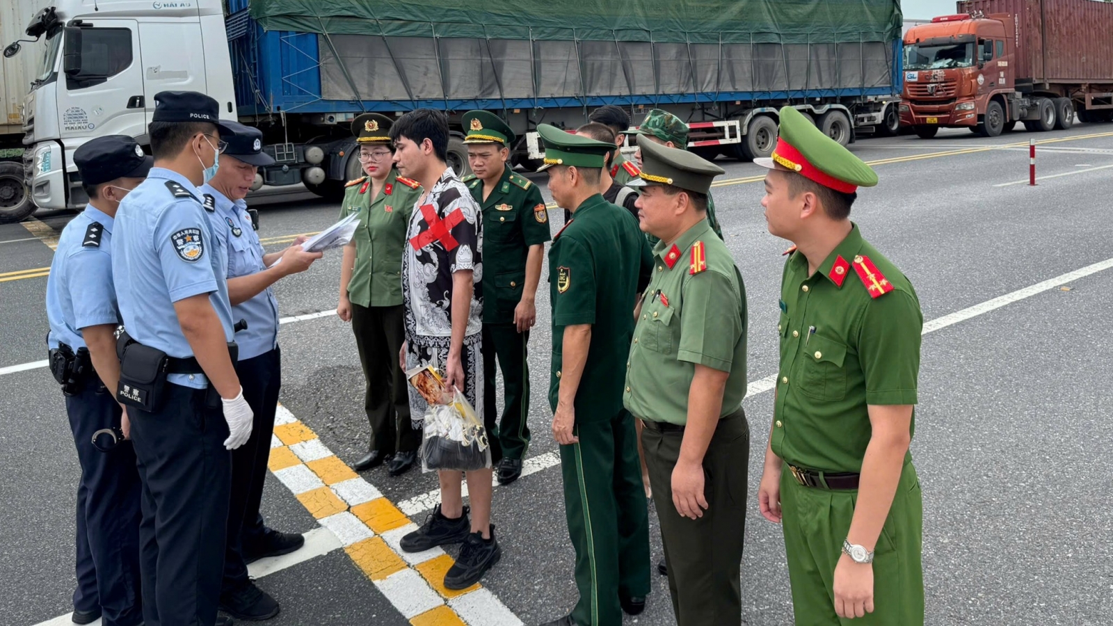Hải Phòng: Trục xuất công dân Trung Quốc có hành vi nhập cảnh trái phép