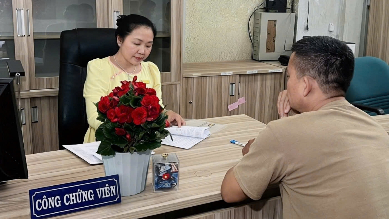 Đề xuất bỏ công chứng mua bán nhà đất: Làm sao kiểm soát rủi ro?