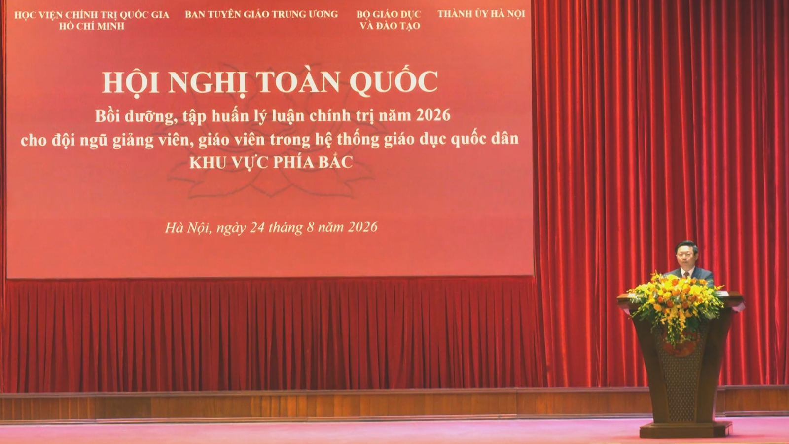 Đổi mới giáo dục lý luận chính trị để củng cố bản lĩnh thế hệ trẻ