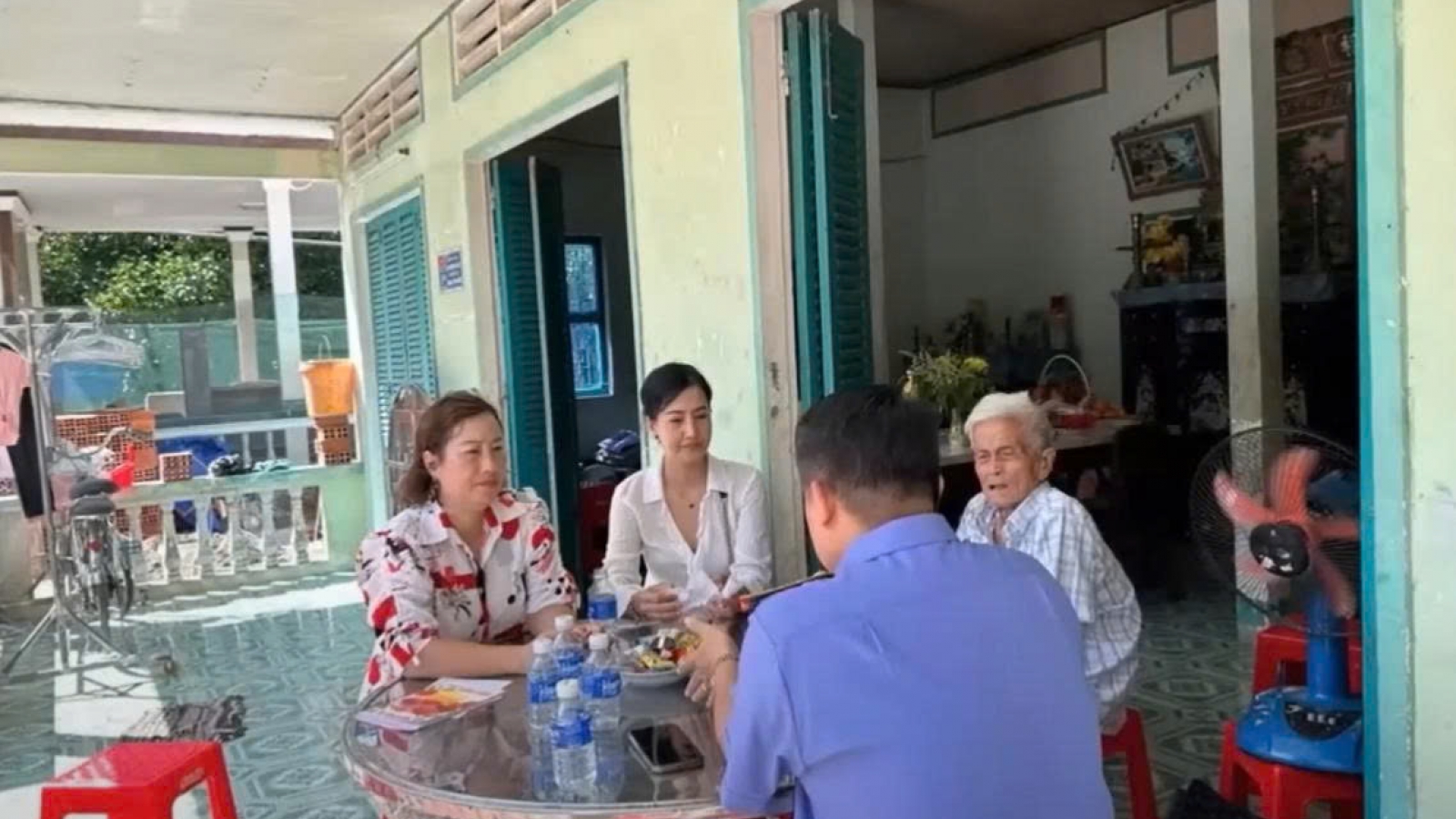 Truy tố tài xế xe tải vụ nữ sinh tử vong ở Vĩnh Long