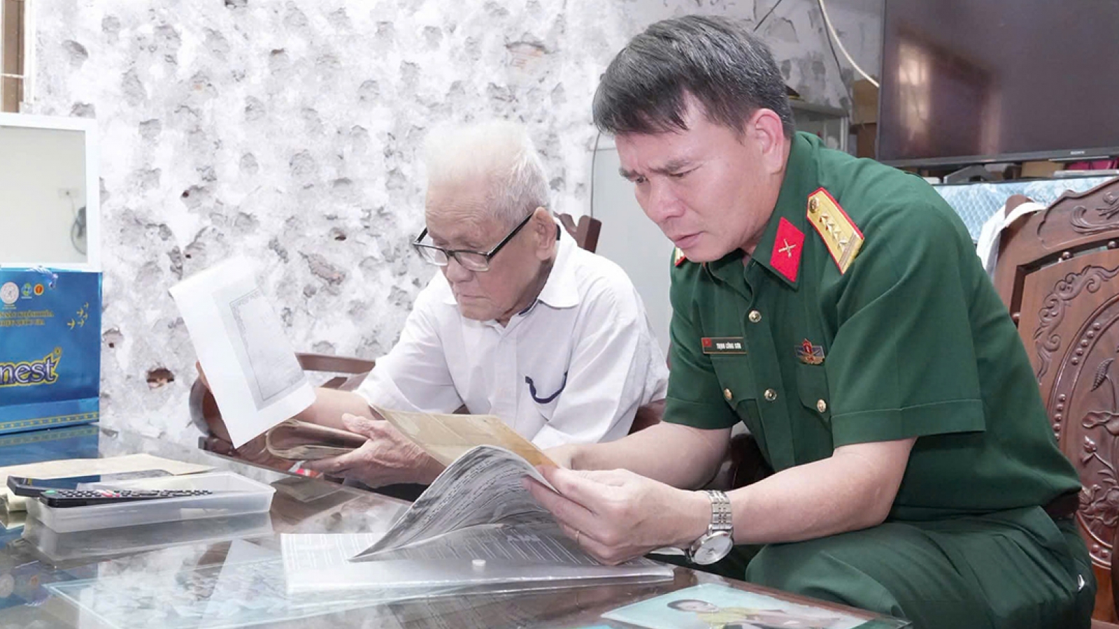 Cuốn sổ ghi danh liệt sĩ: Nguồn tư liệu quý dẫn đường tìm đồng đội