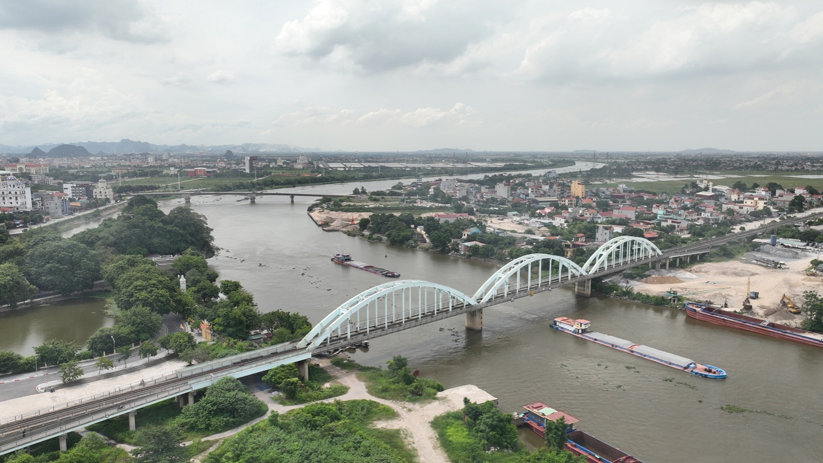 Nước sông Hoàng Long, sông Đáy lên nhanh, Ninh Bình sẵn sàng phương án sơ tán dân