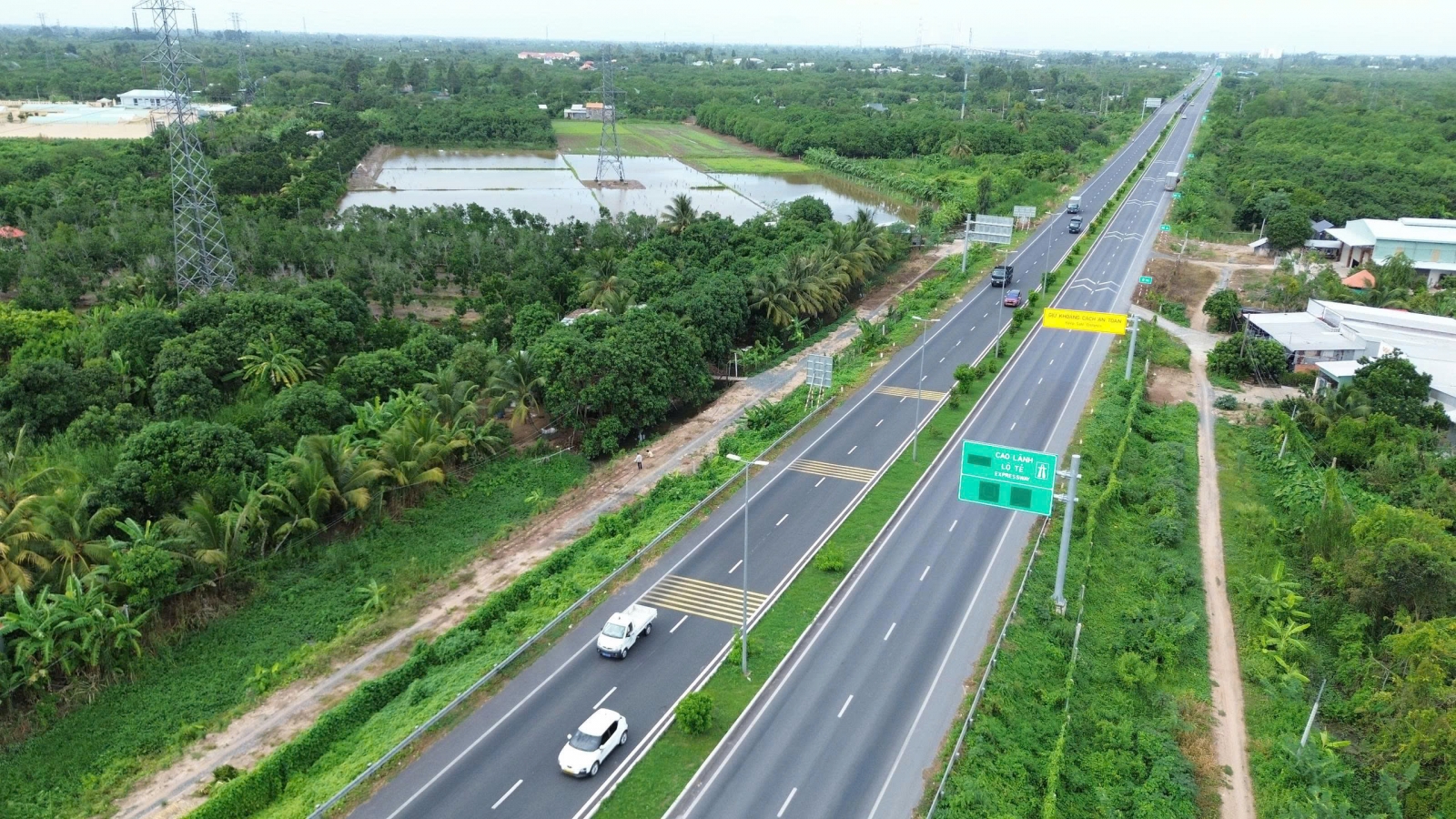 Đồng Tháp phấn đấu đến năm 2030 xây dựng thêm 124km đường cao tốc