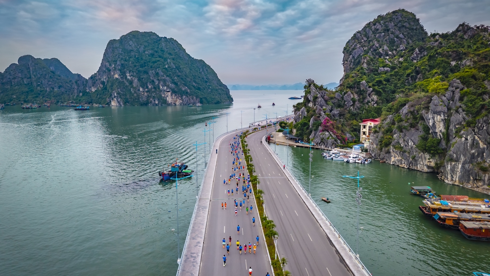 Giải Marathon quốc tế Di sản Hạ Long giữ Nhãn Thế giới năm thứ hai