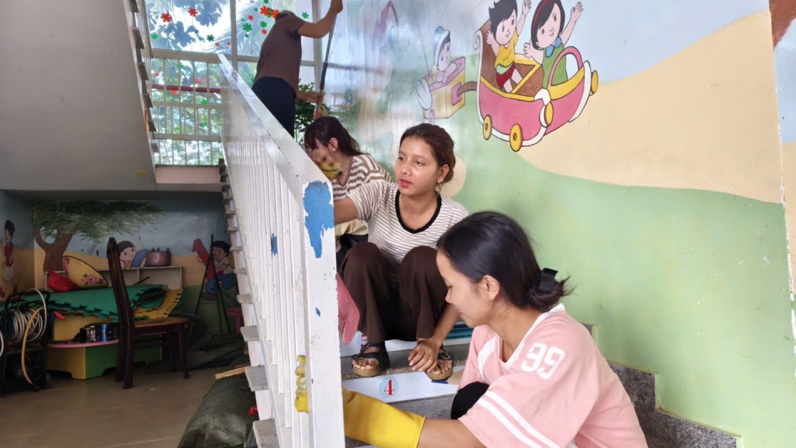 Giáo dục vùng khó ở Lâm Đồng tích cực chuẩn bị năm học mới