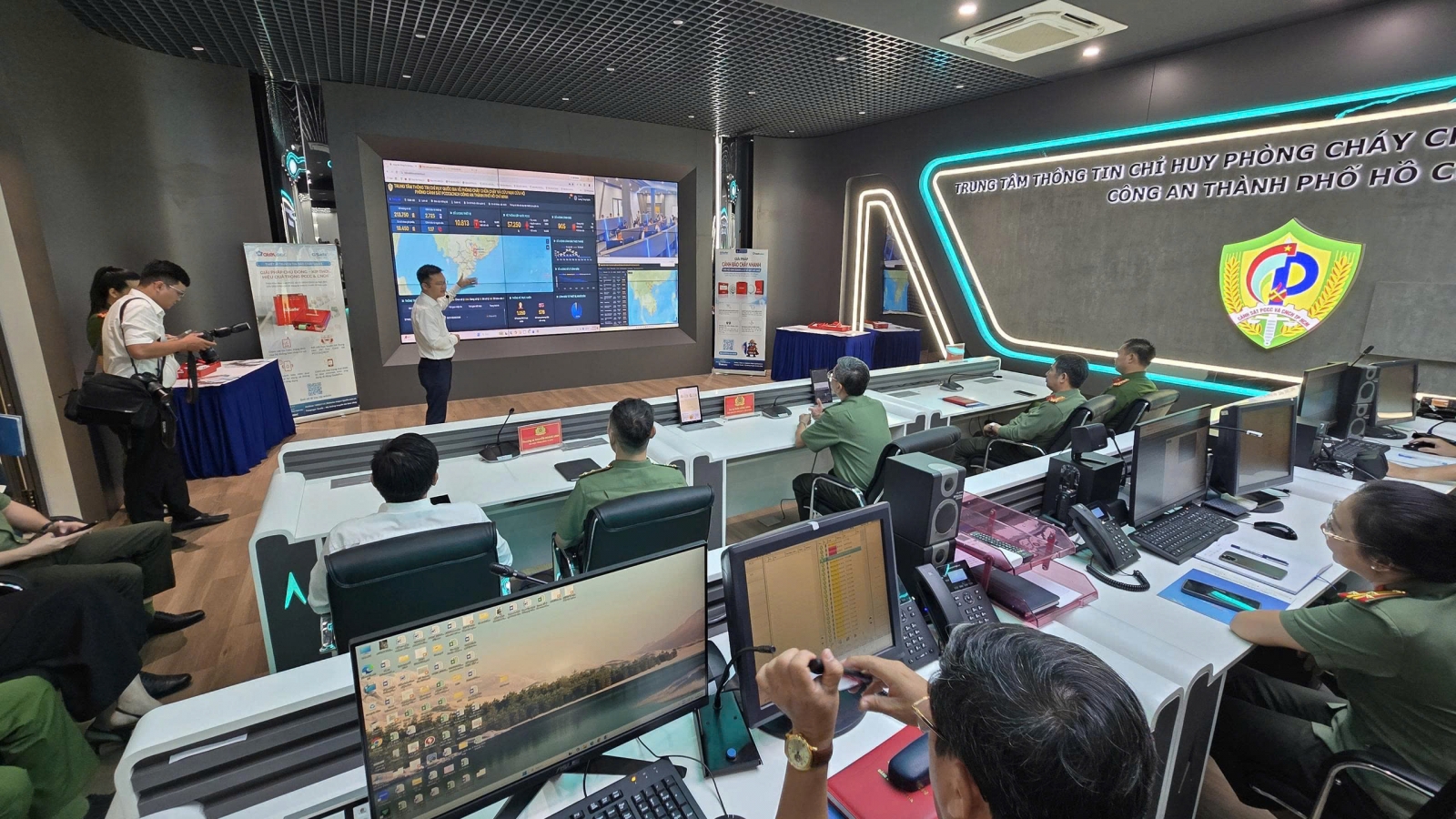 TP.HCM vận hành Trung tâm chỉ huy PCCC hiện đại, tận dụng “thời gian vàng”