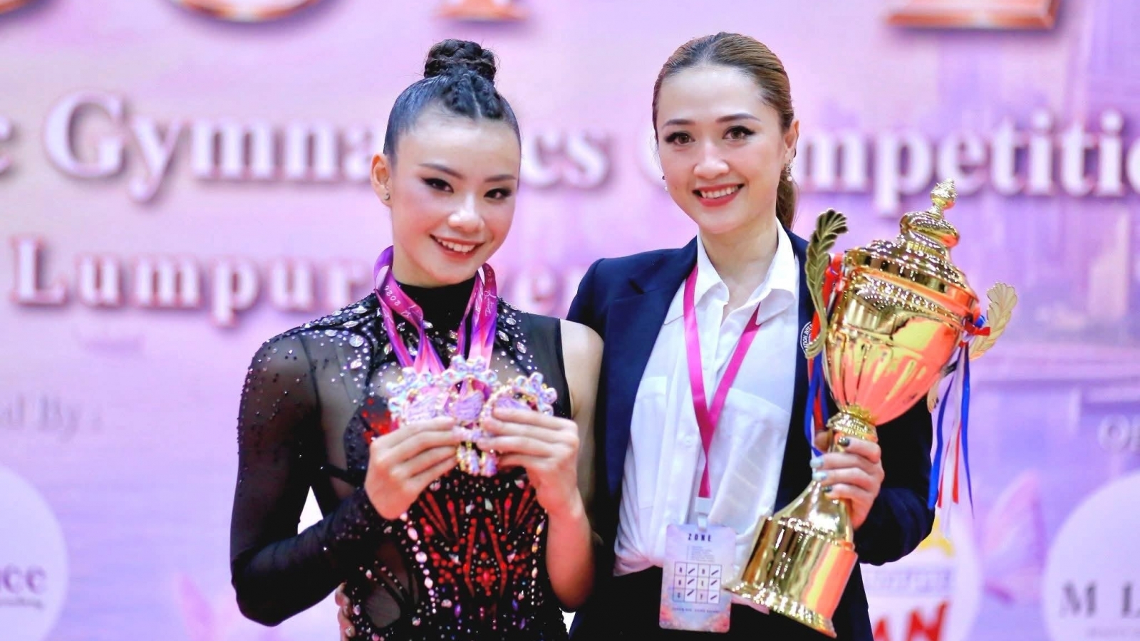 Gymnast Ha My shines with gold medal at Dream Cup in Malaysia