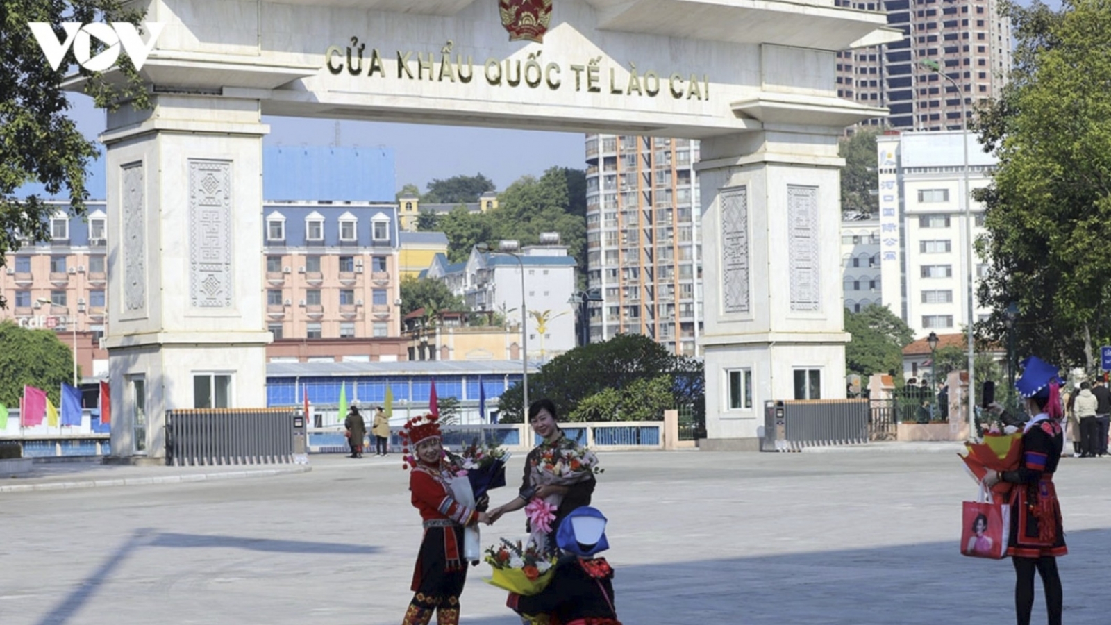 Fresh impetus for Vietnam-China people-to-people exchange