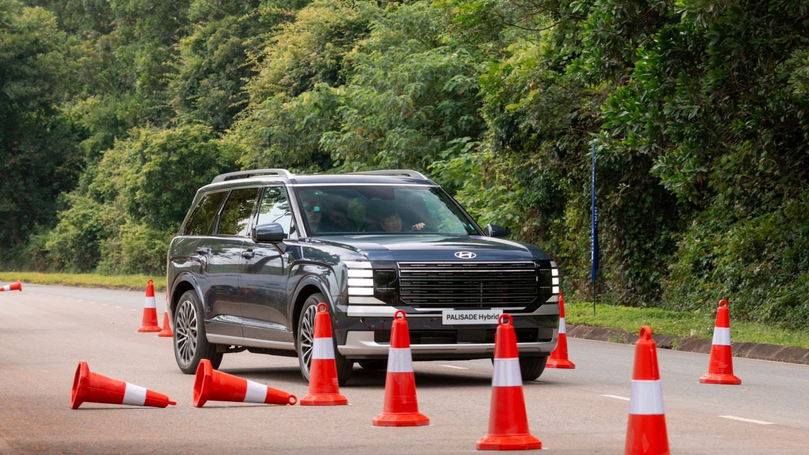 Trực tiếp cầm lái bộ đôi Hyundai Palisade và Tucson Hybrid trước giờ G