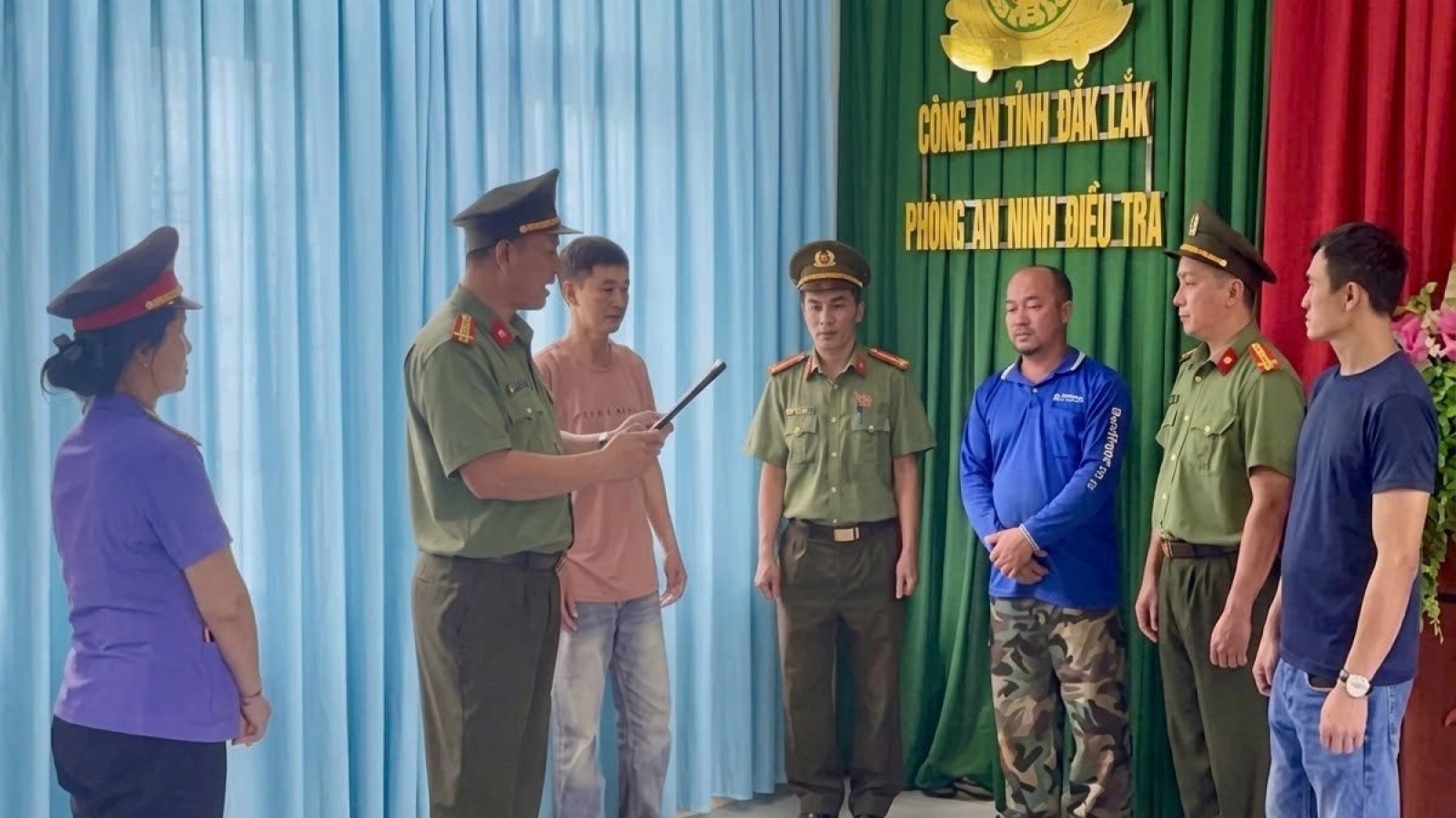 Khởi tố đối tượng lợi dụng tự do dân chủ xâm phạm lợi ích Nhà nước