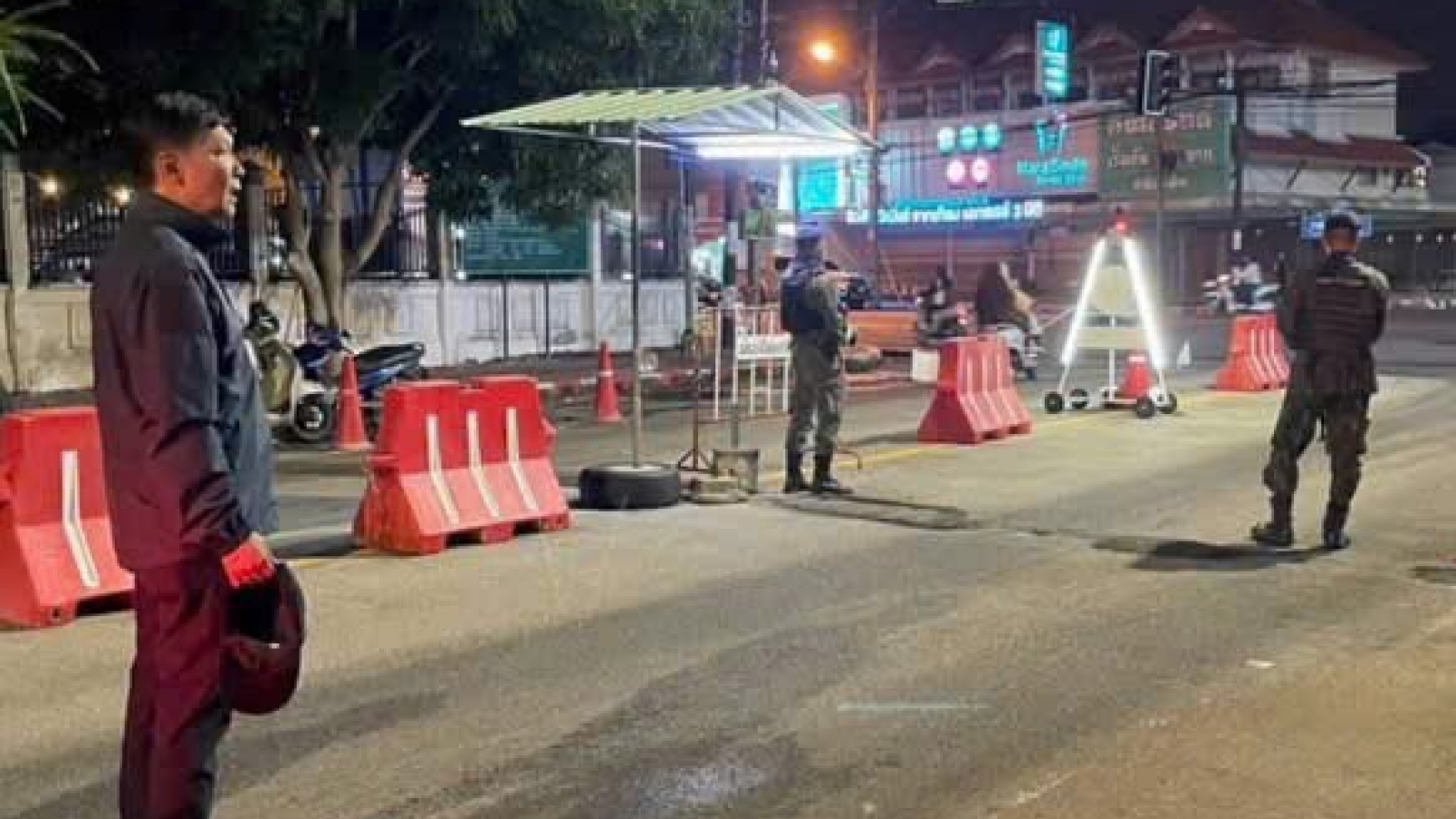 Bất ổn ở miền Nam Thái Lan: Thủ tướng Anutin chỉ đạo cải tổ tình báo, siết an ninh