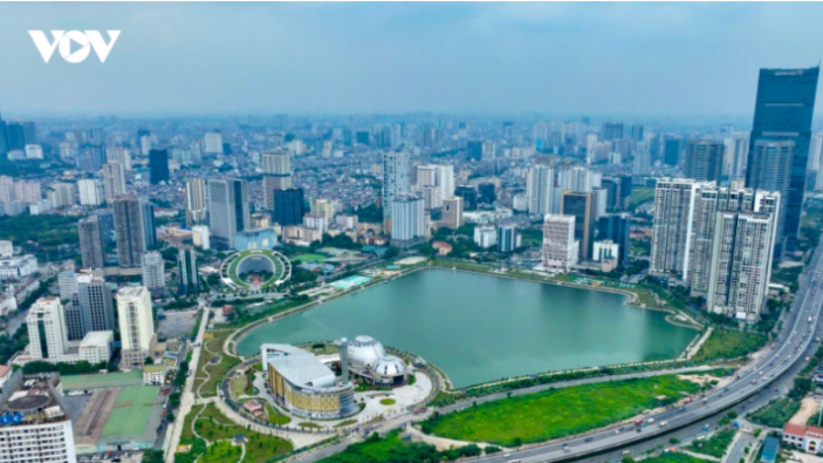 Hoàn thiện thể chế mở rộng không gian phát triển, cải cách khơi thông nguồn lực