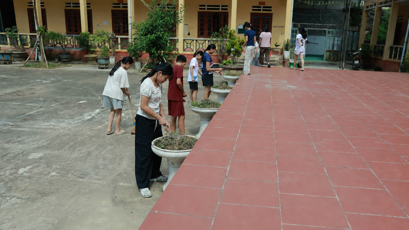 Xã biên giới Mường Khương bứt tốc chuẩn bị năm học mới