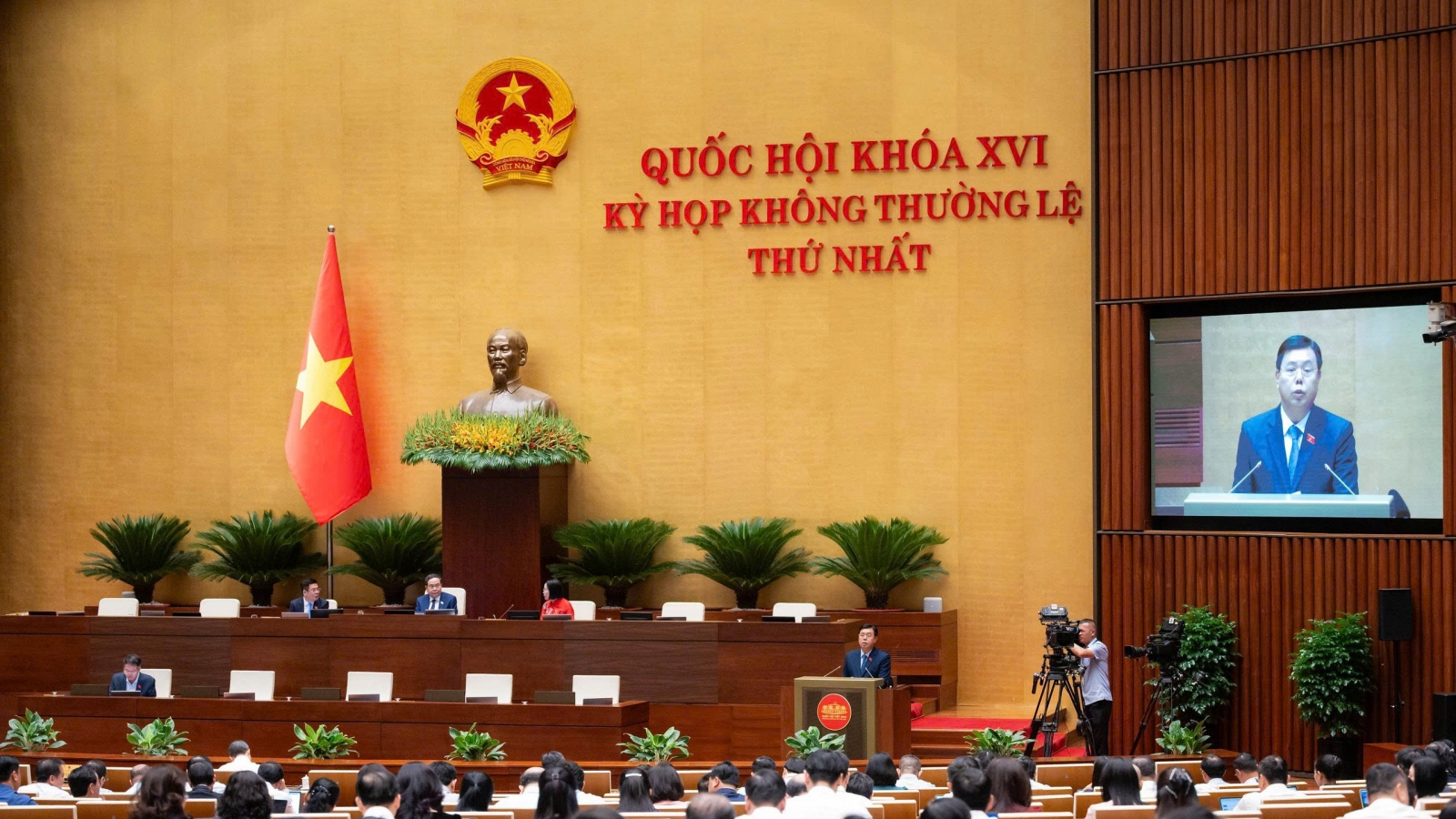 Đề xuất chính sách ưu tiên đưa lao động trình độ cao đi làm việc ở nước ngoài