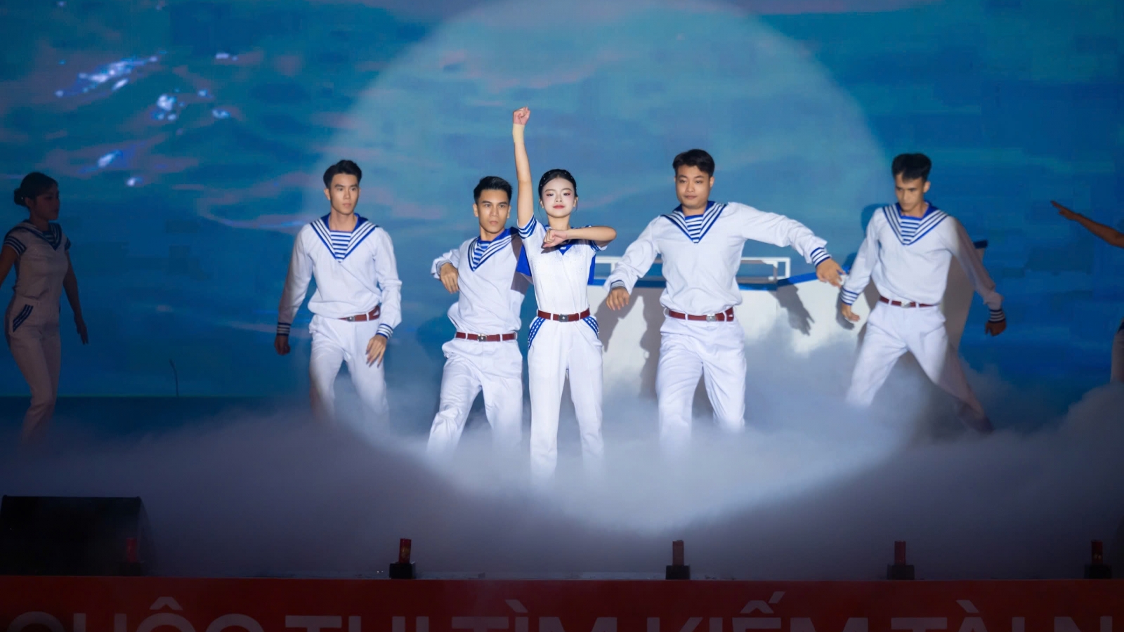 Cô bé giỏi múa, Taekwondo giành quán quân Măng non tỏa sáng 2026