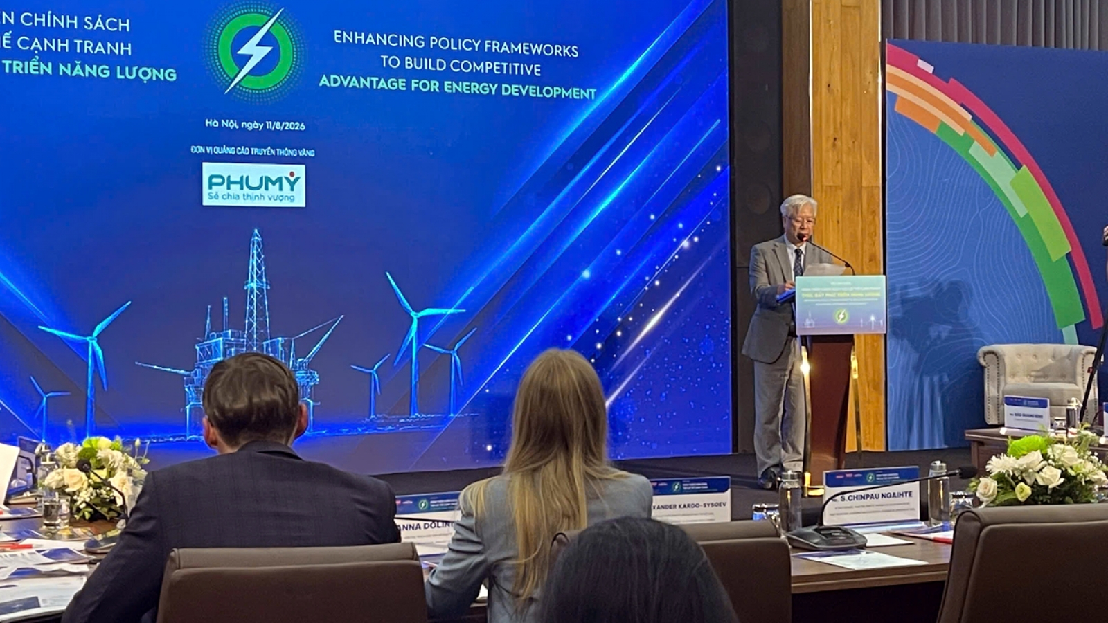 "Một dự án năng lượng có thể phải đồng thời chịu sự điều chỉnh của nhiều luật"