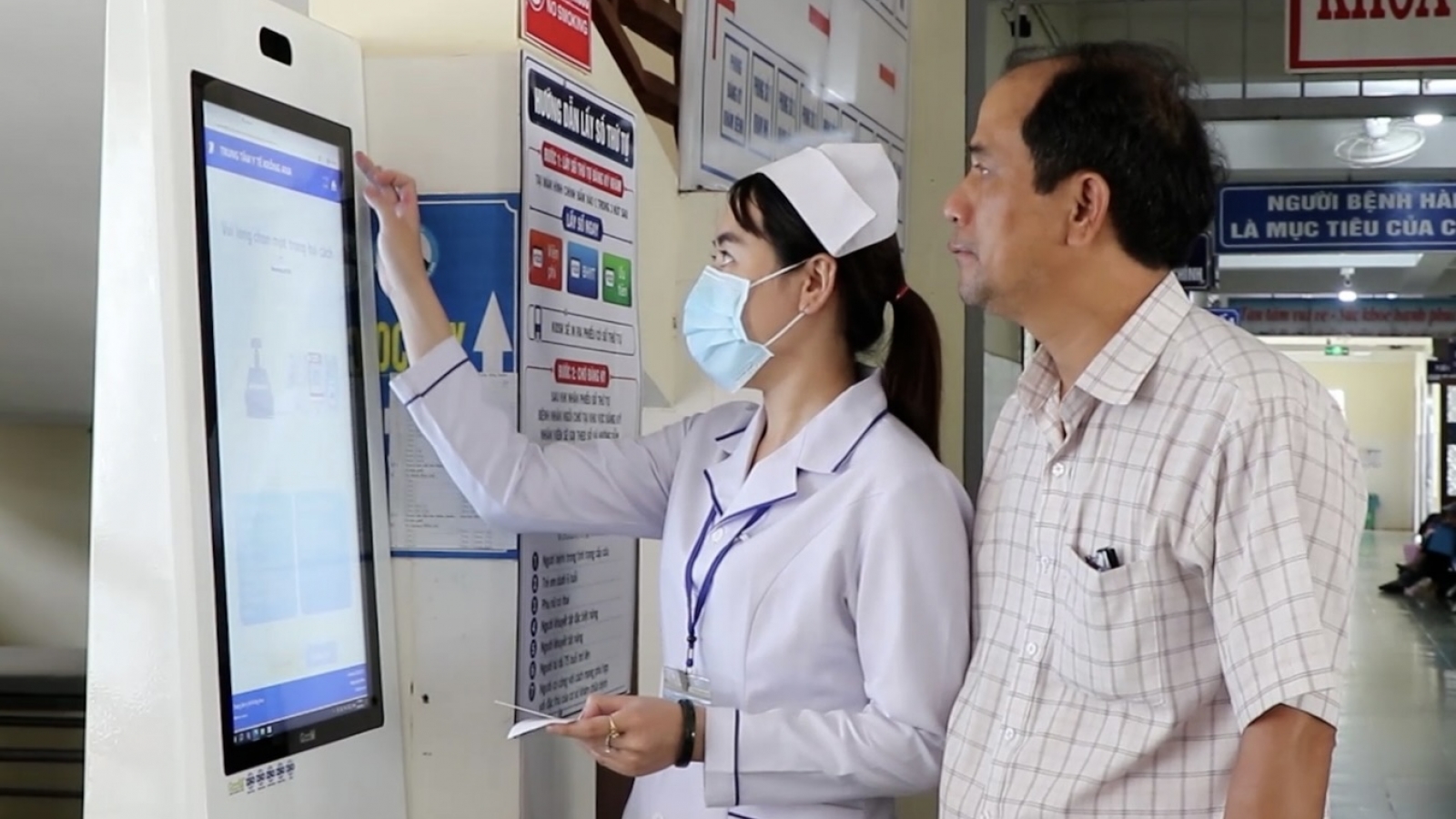 Chuyển đổi số trong y tế góp phần nâng cao sự hài lòng của người dân