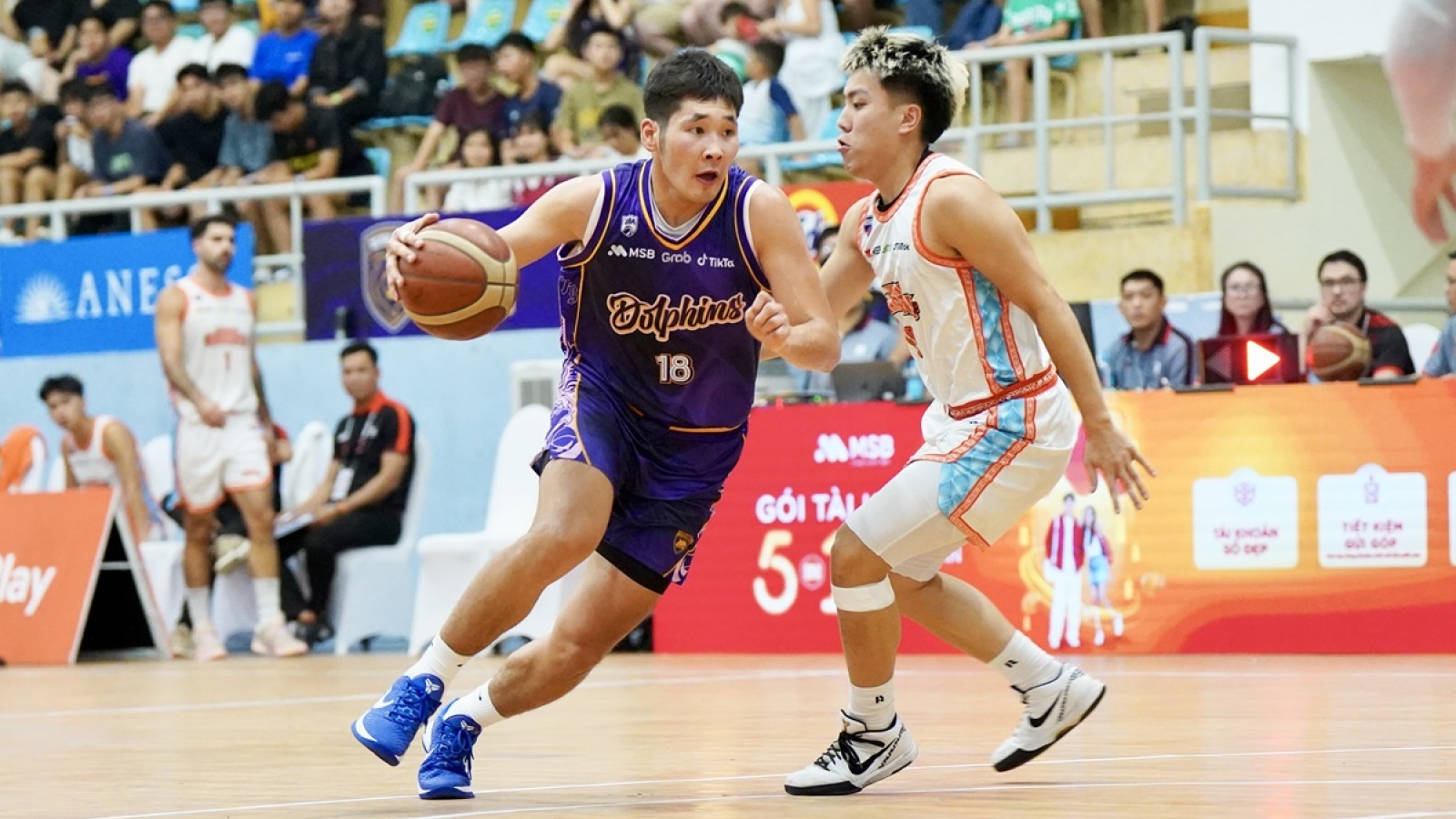 Kết quả bóng rổ hôm nay 20/8: Nha Trang Dolphins thắng lợi dễ dàng ở VBA