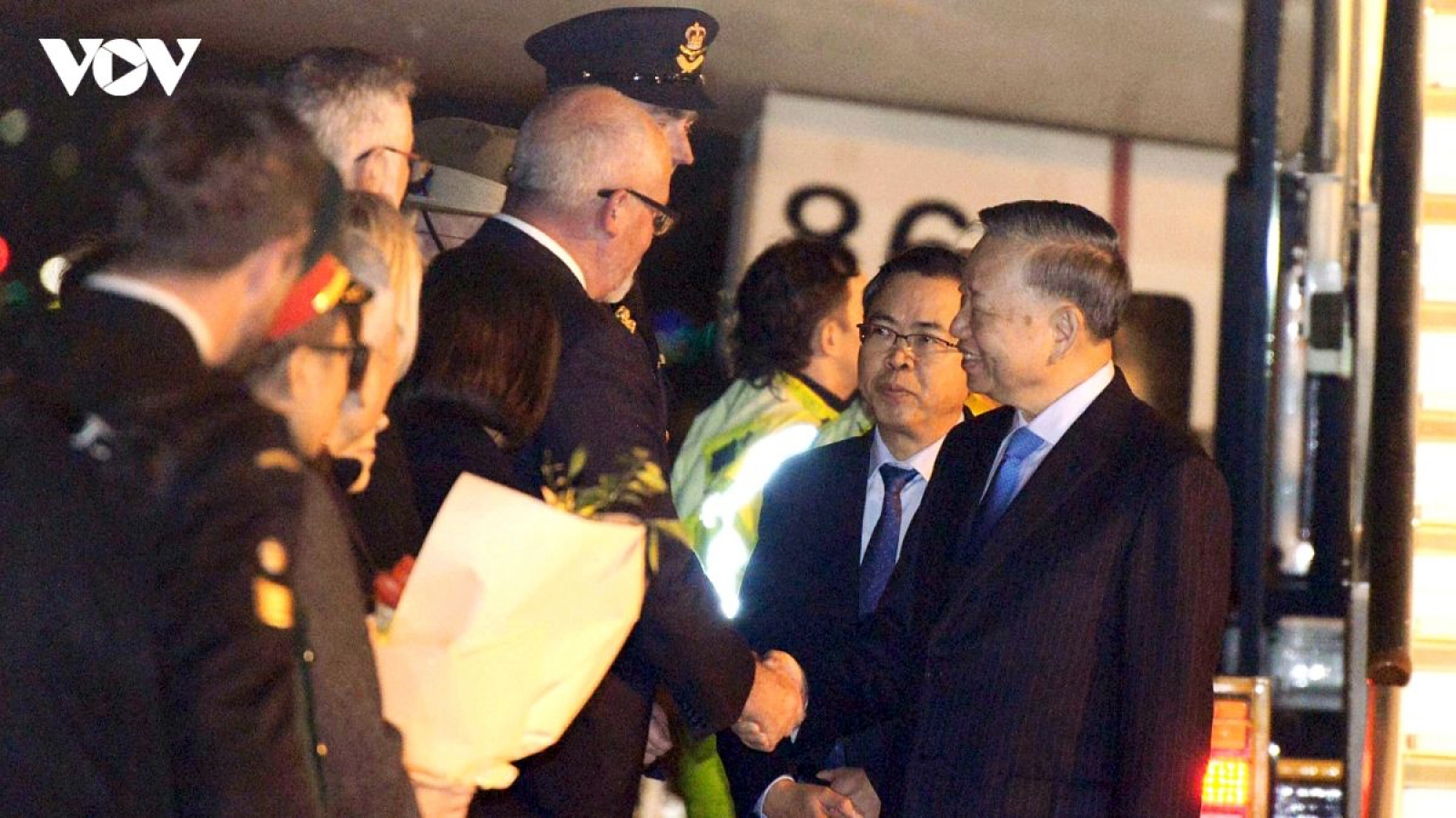 Top leader To Lam arrives in Sydney, beginning State visit to Australia