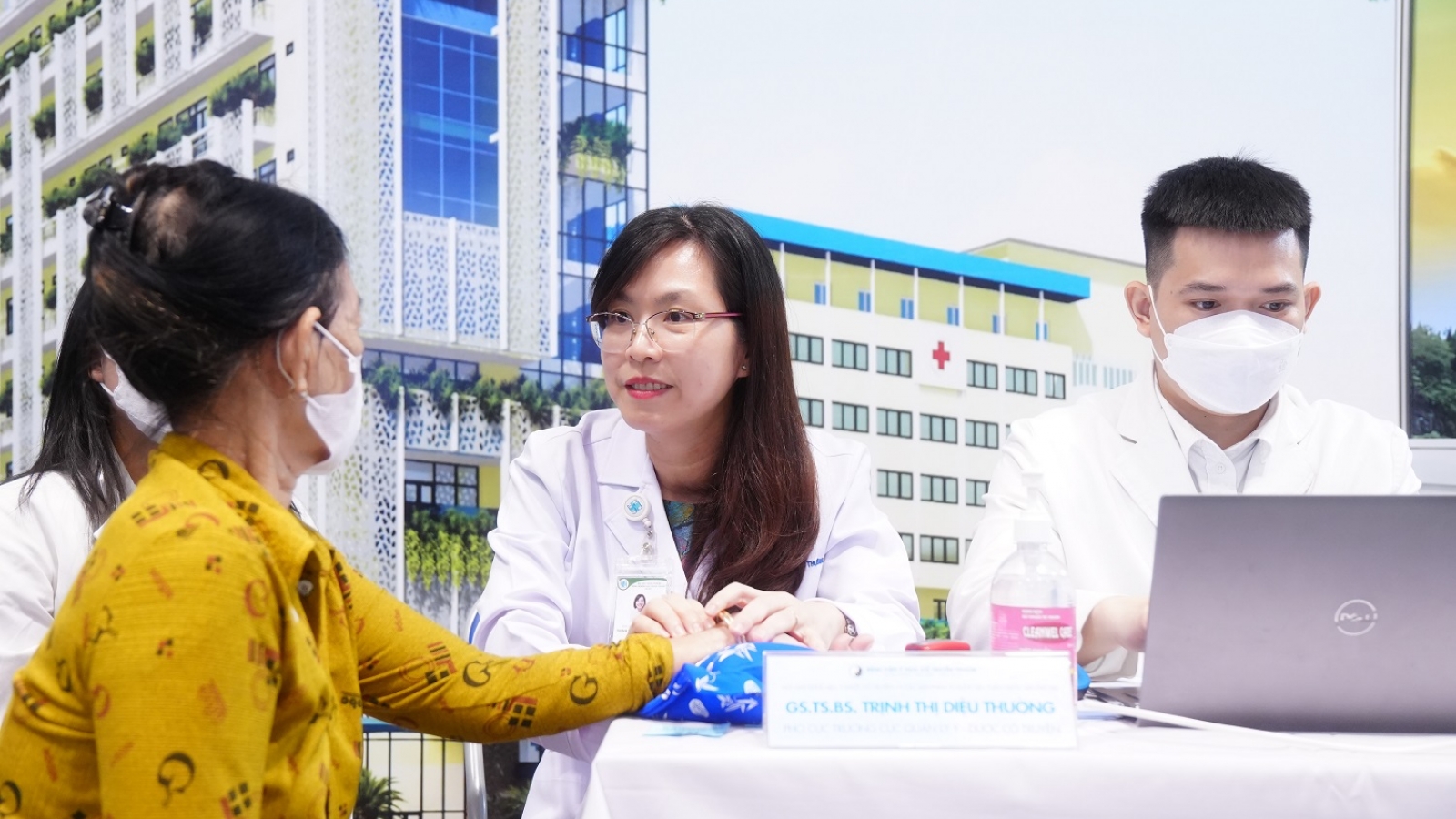 Cần thay đổi cách nhìn về y học cổ truyền