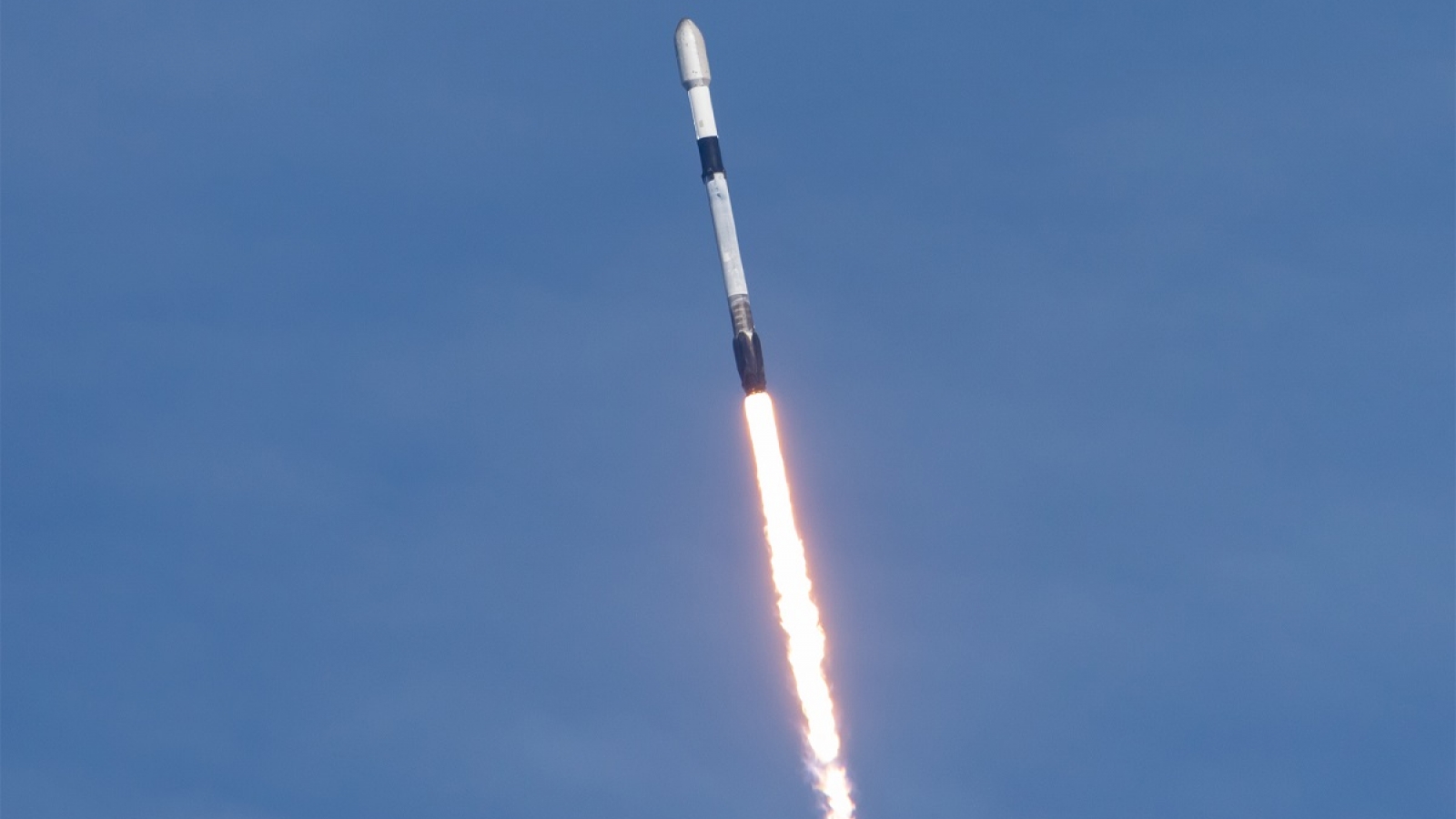 VinSpace công bố hợp đồng phóng vệ tinh với SpaceX