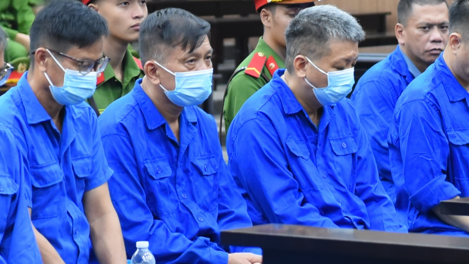 Cựu Thứ trưởng Nguyễn Bá Hoan khai nhận "tiền cảm ơn" của doanh nghiệp