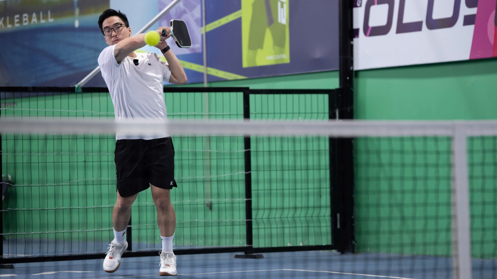 Luật giao bóng trong Pickleball đầy đủ không phải ai cũng biết