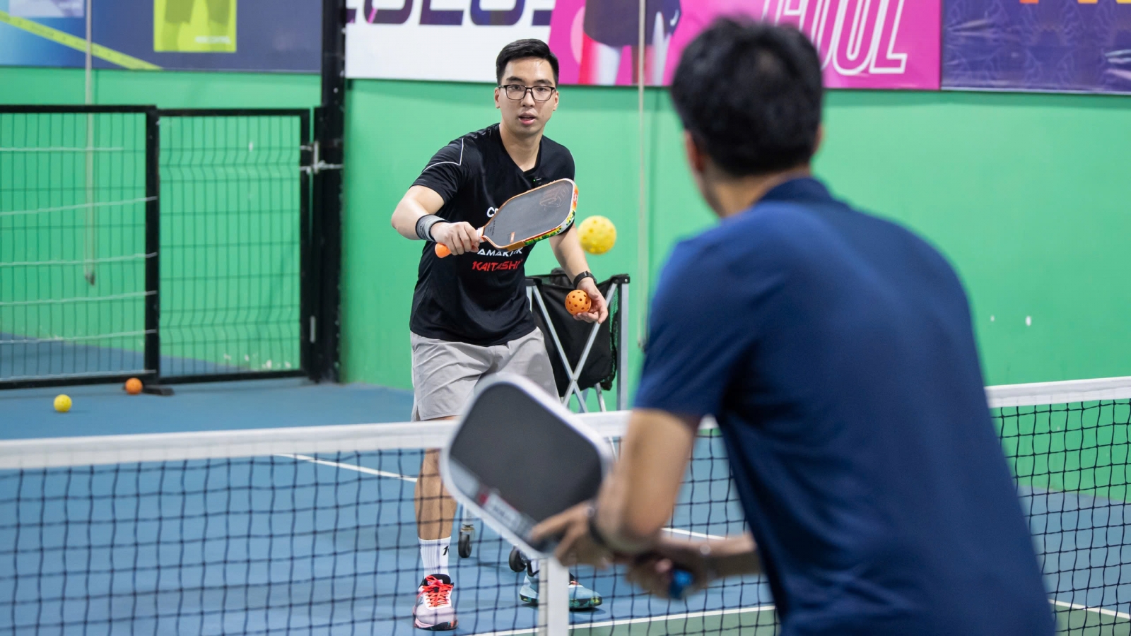 Nhập môn Pickleball: Hướng dẫn kỹ thuật Dink Volley Slice Backhand