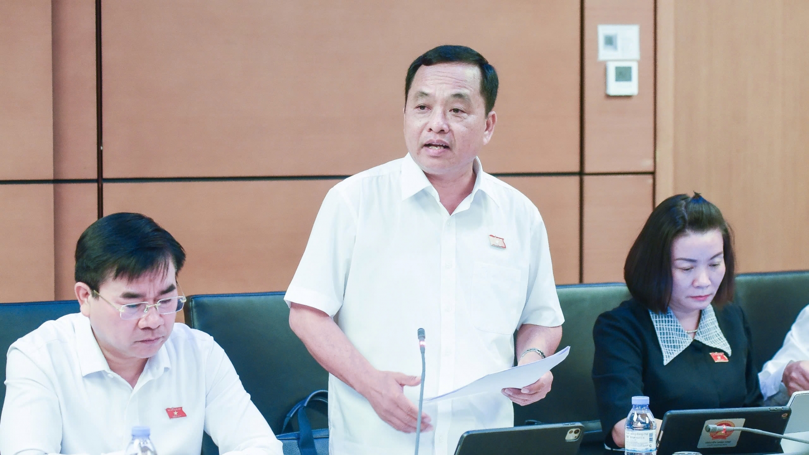 ĐBQH lo cán bộ "làm thì vướng, không làm thì chậm" tại các dự án APEC 2027