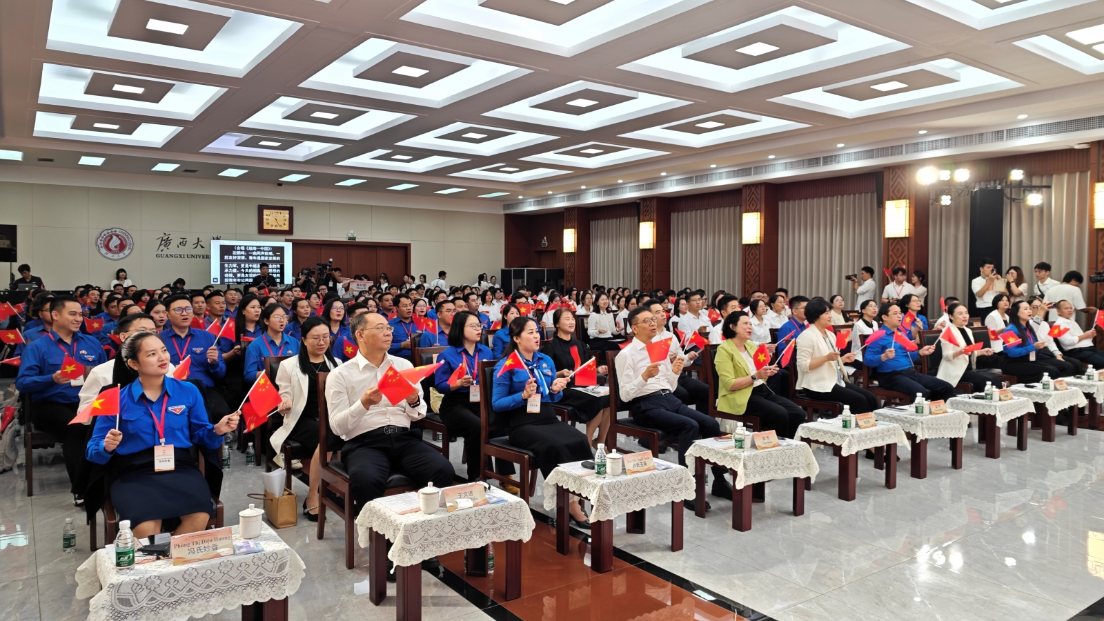 Hành trình đỏ của thanh niên Việt Nam thúc đẩy hợp tác thực chất Việt - Trung