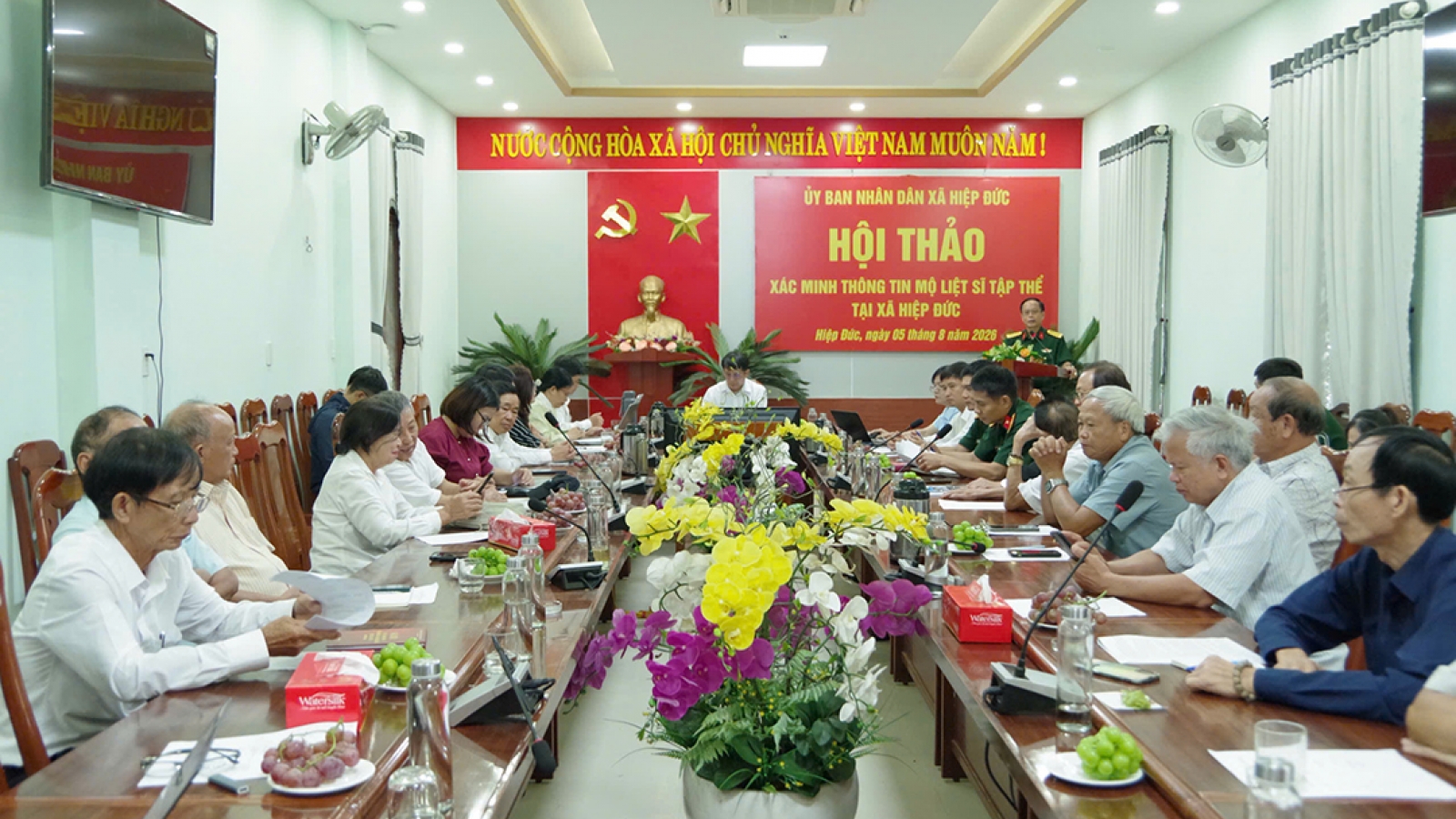 Xác minh thông tin 17 hài cốt nghi là mộ liệt sĩ tập thể tại xã Hiệp Đức